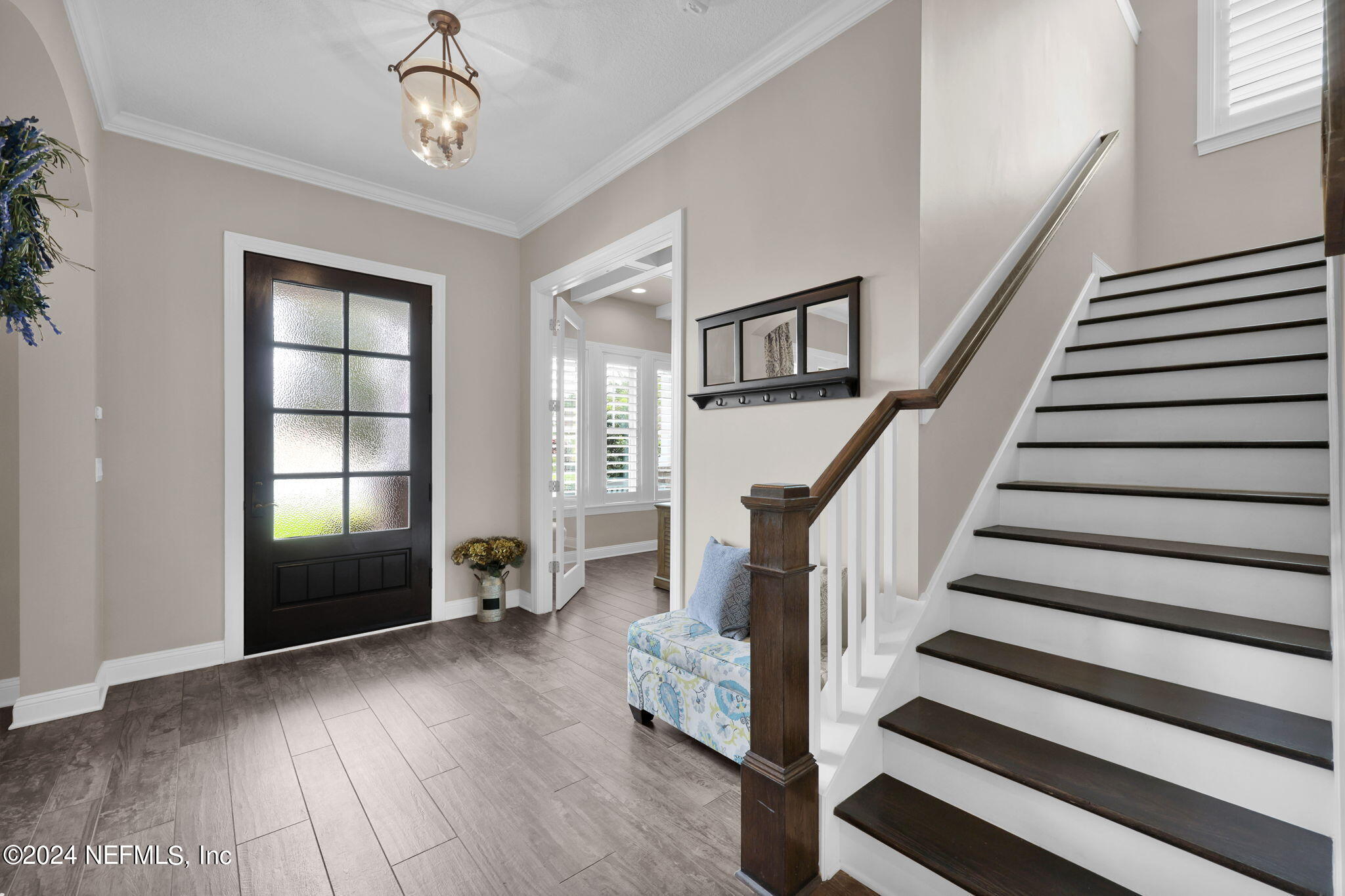 631 OXFORD ESTATES Way