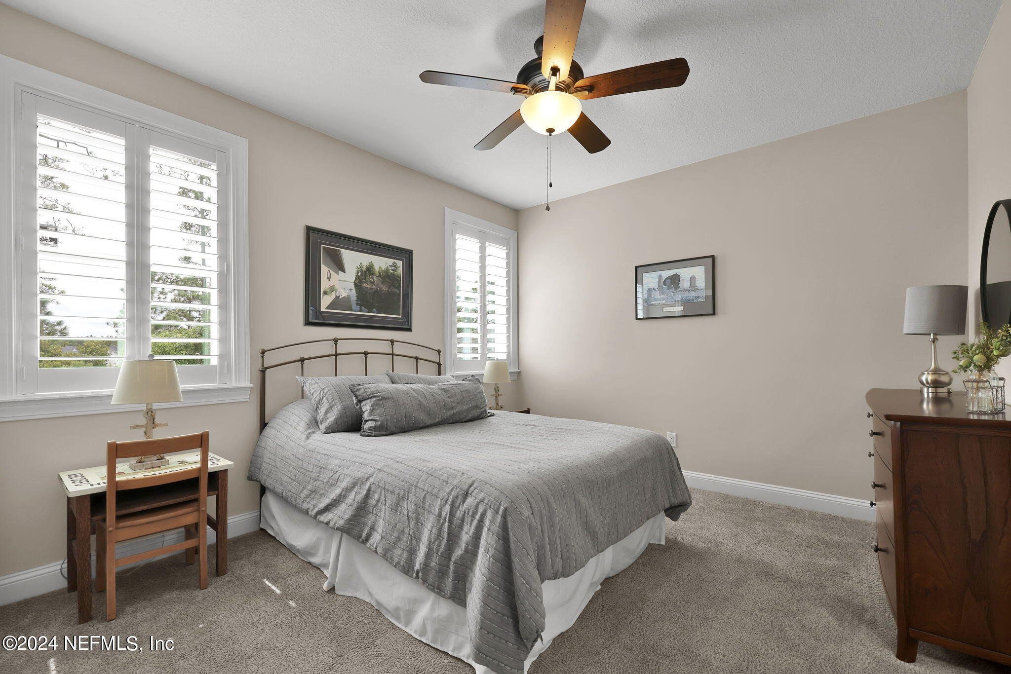 631 OXFORD ESTATES Way