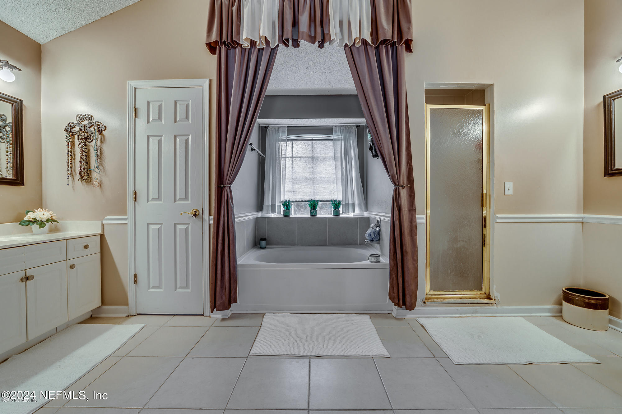 5001 RIPPLE RUSH Drive N