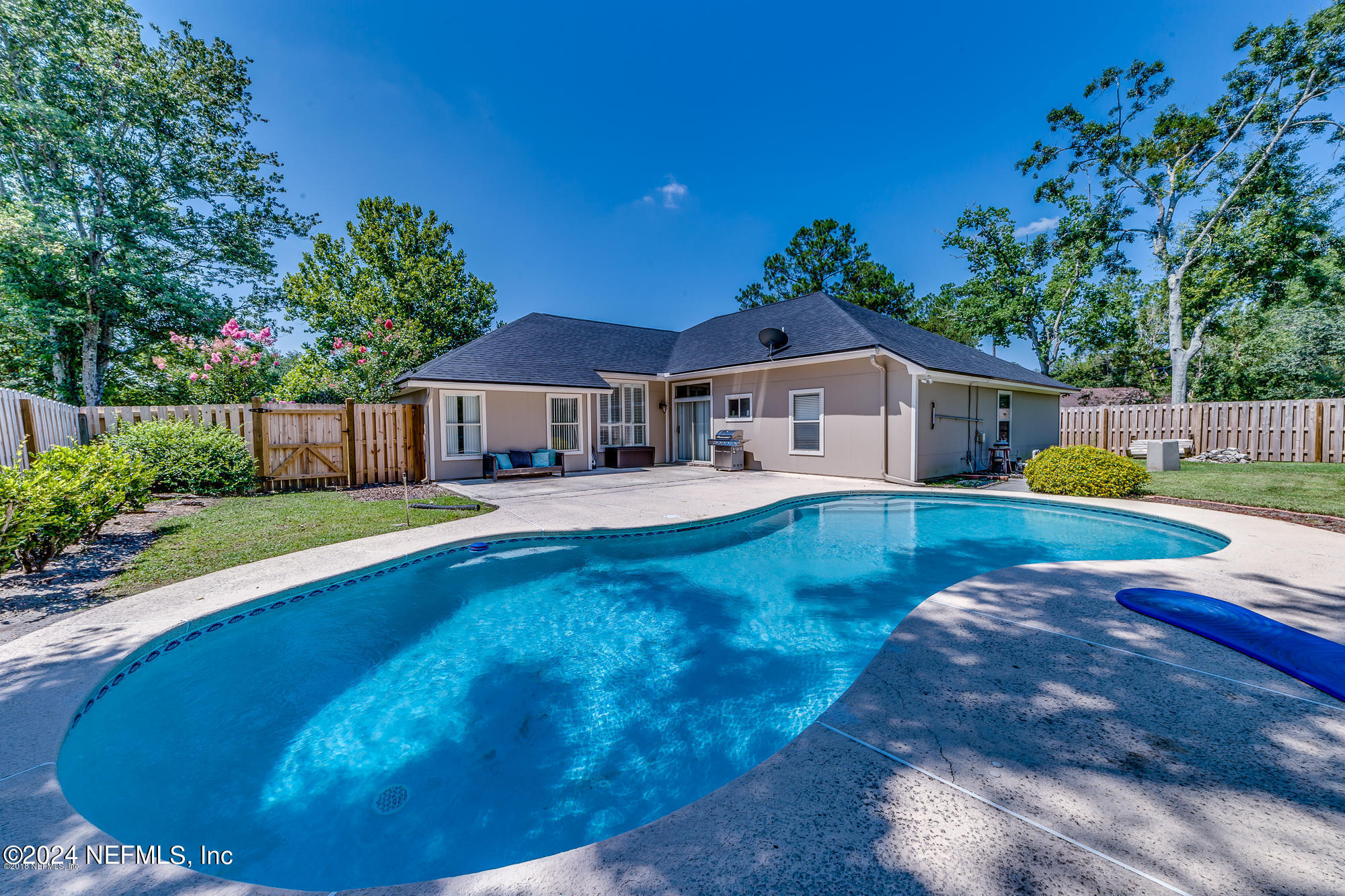 5001 RIPPLE RUSH Drive N