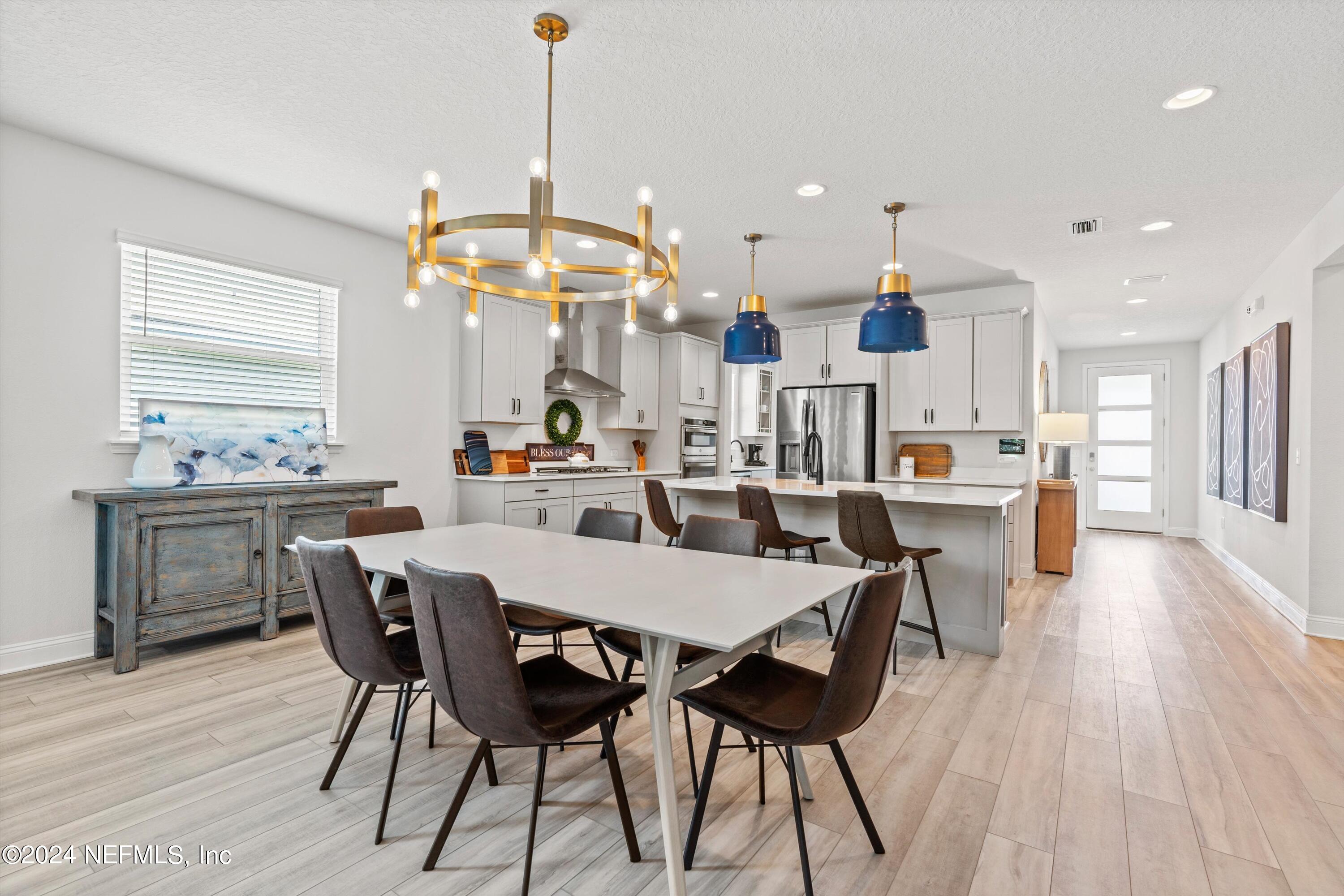 108 WARDS RAVINE Way