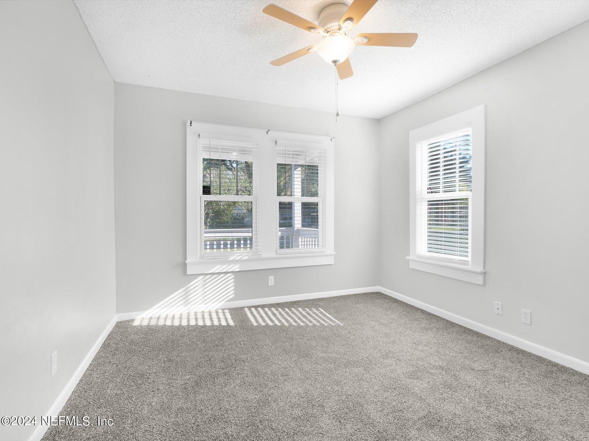 2902 DELLWOOD Avenue