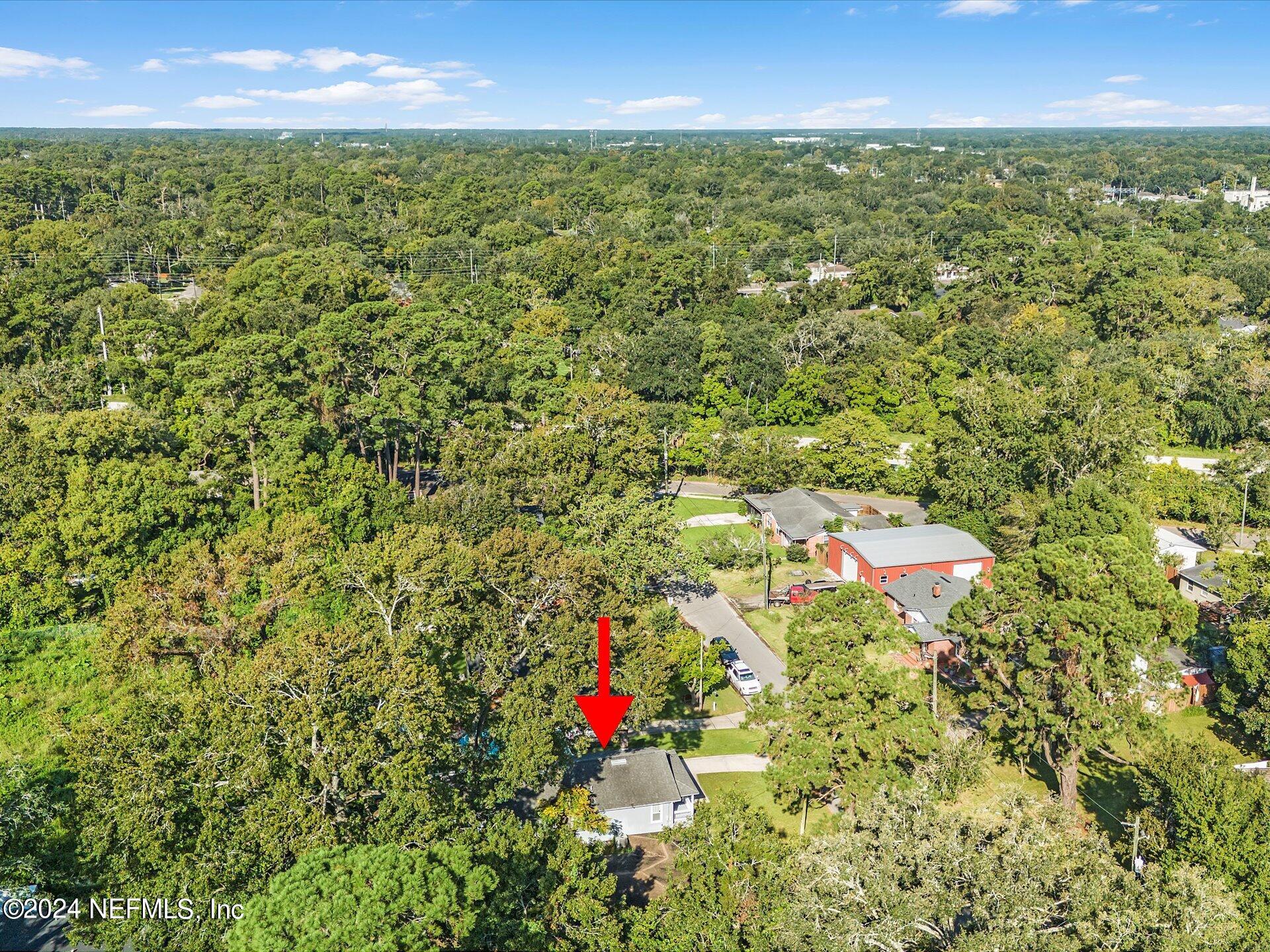 2902 DELLWOOD Avenue