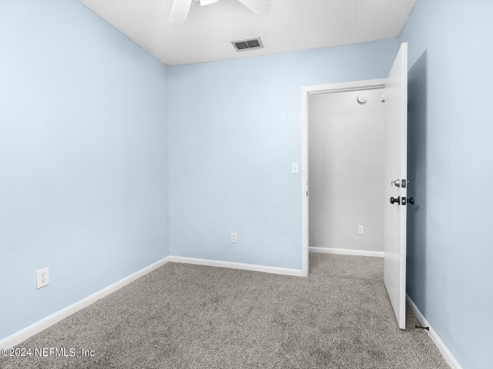 2902 DELLWOOD Avenue