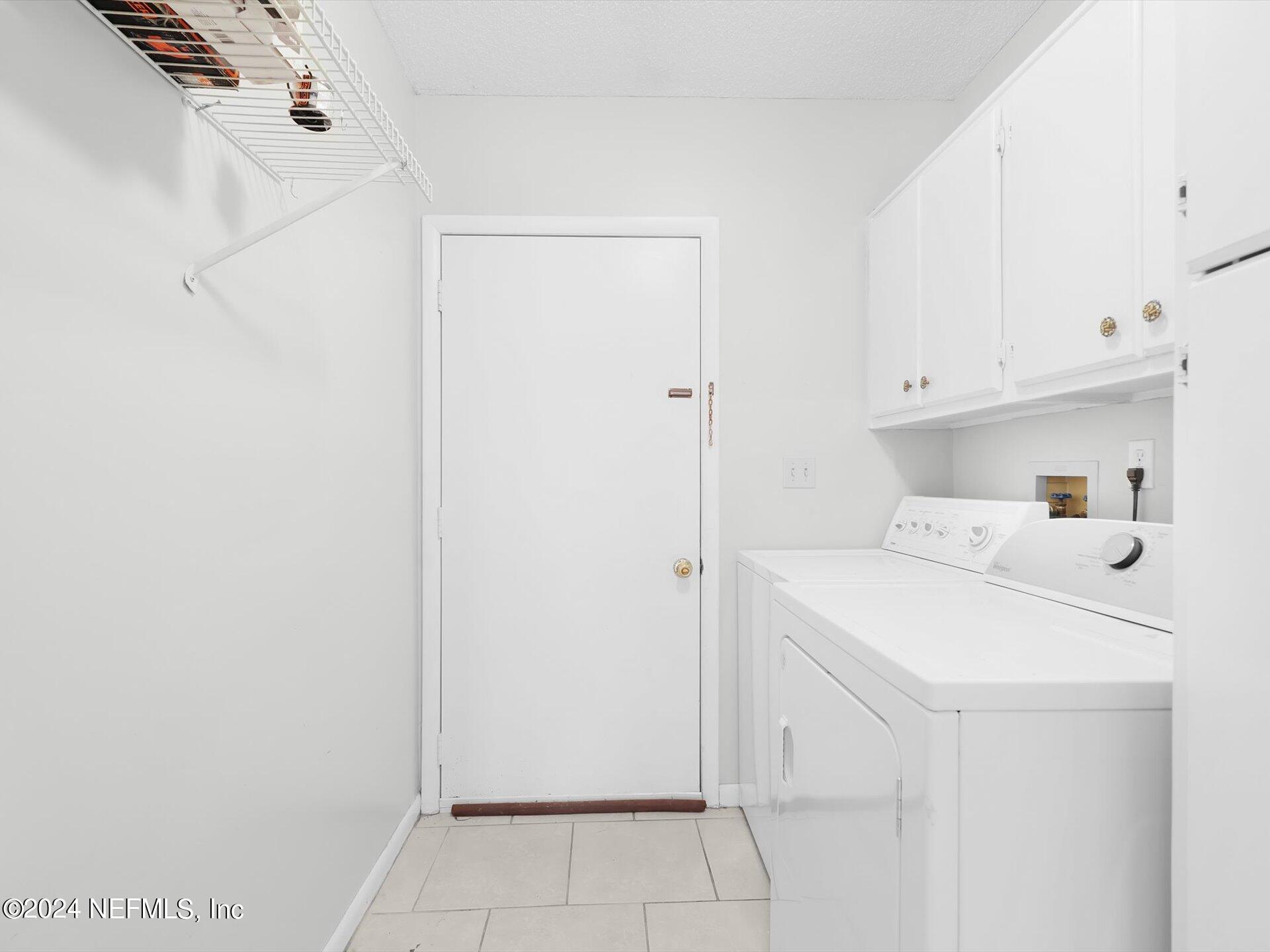 2902 DELLWOOD Avenue