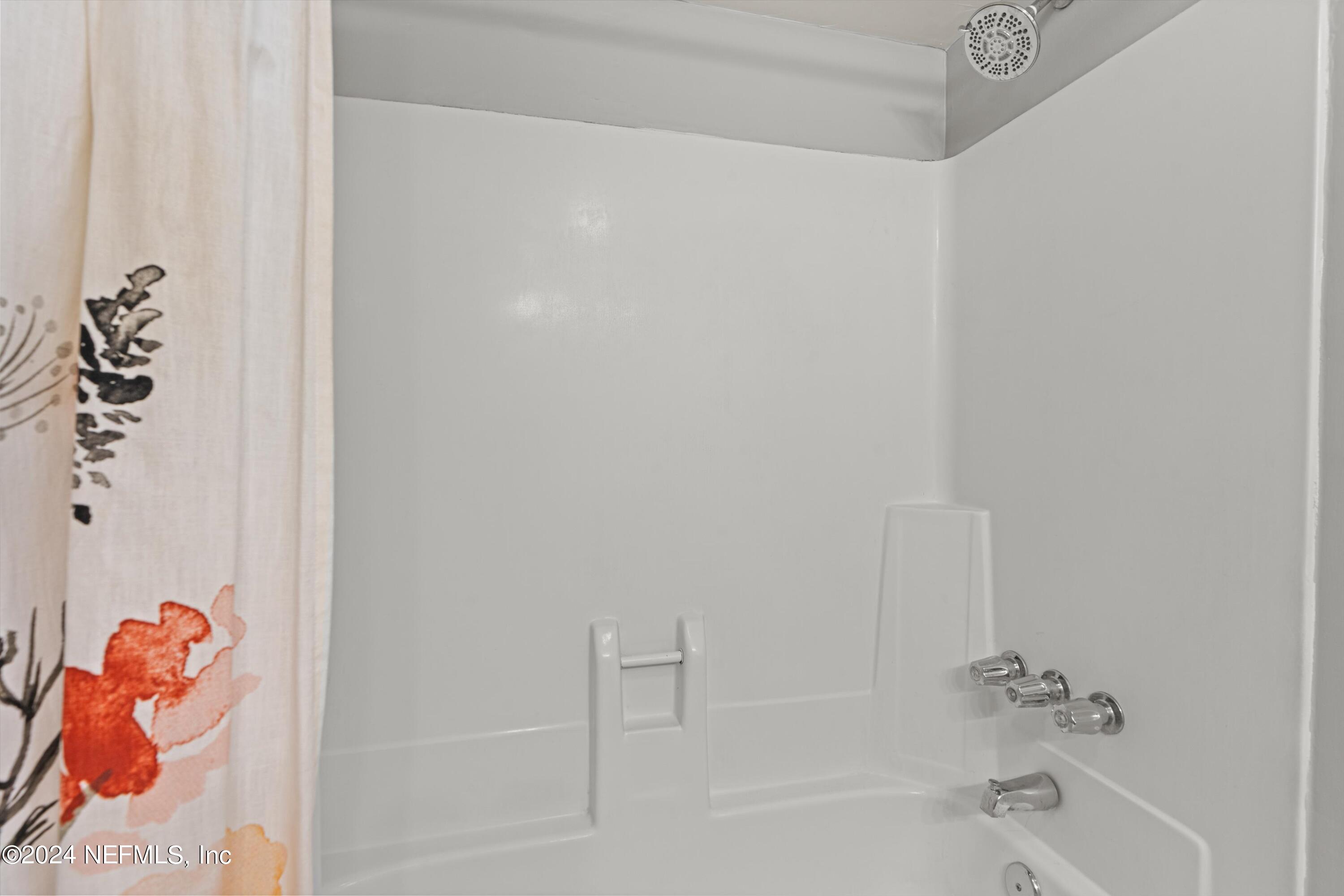 3737 LORETTO Road, 903