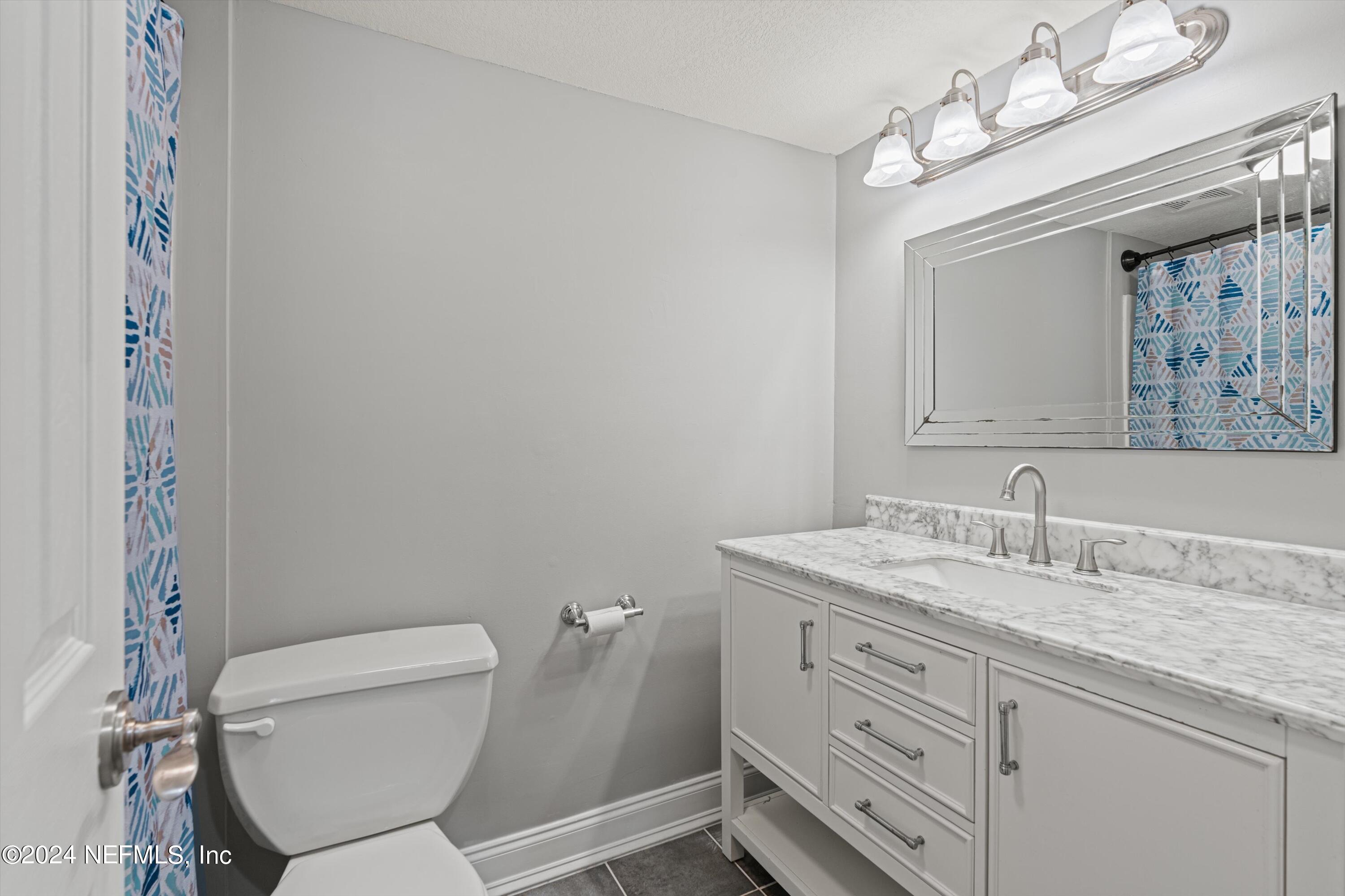 3737 LORETTO Road, 903