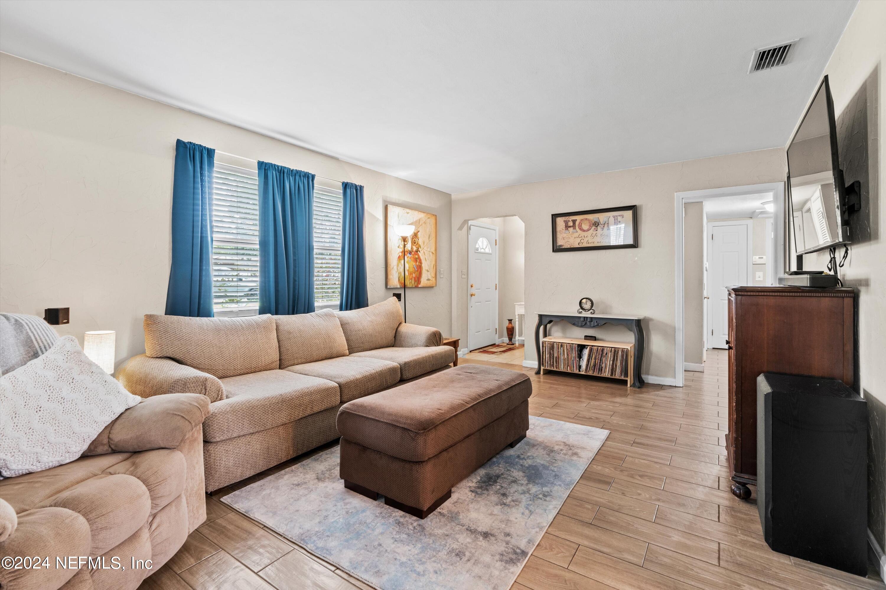 6000 GREEN HILL Lane