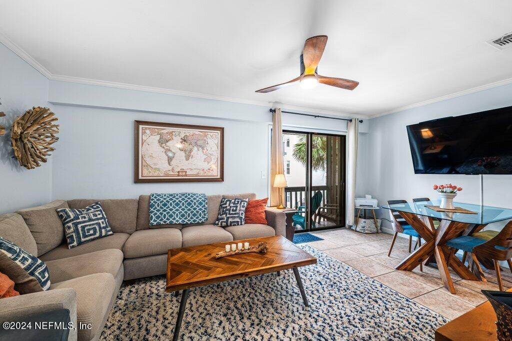 121 13TH Avenue S, B