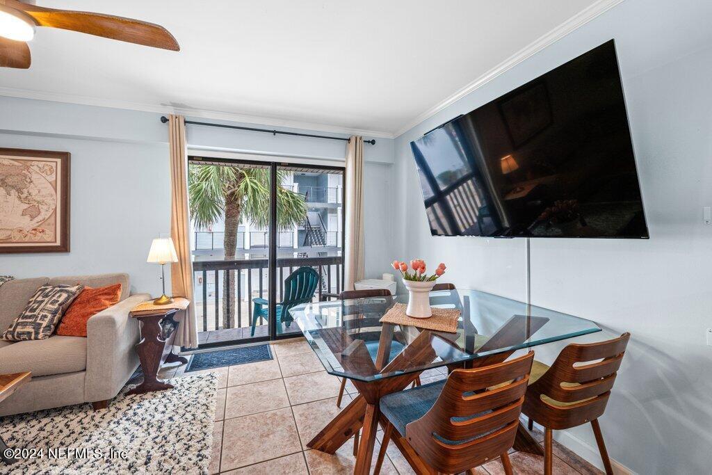 121 13TH Avenue S, B