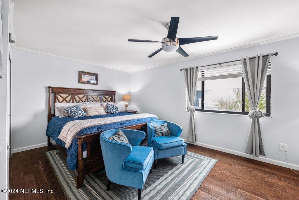 121 13TH Avenue S, B