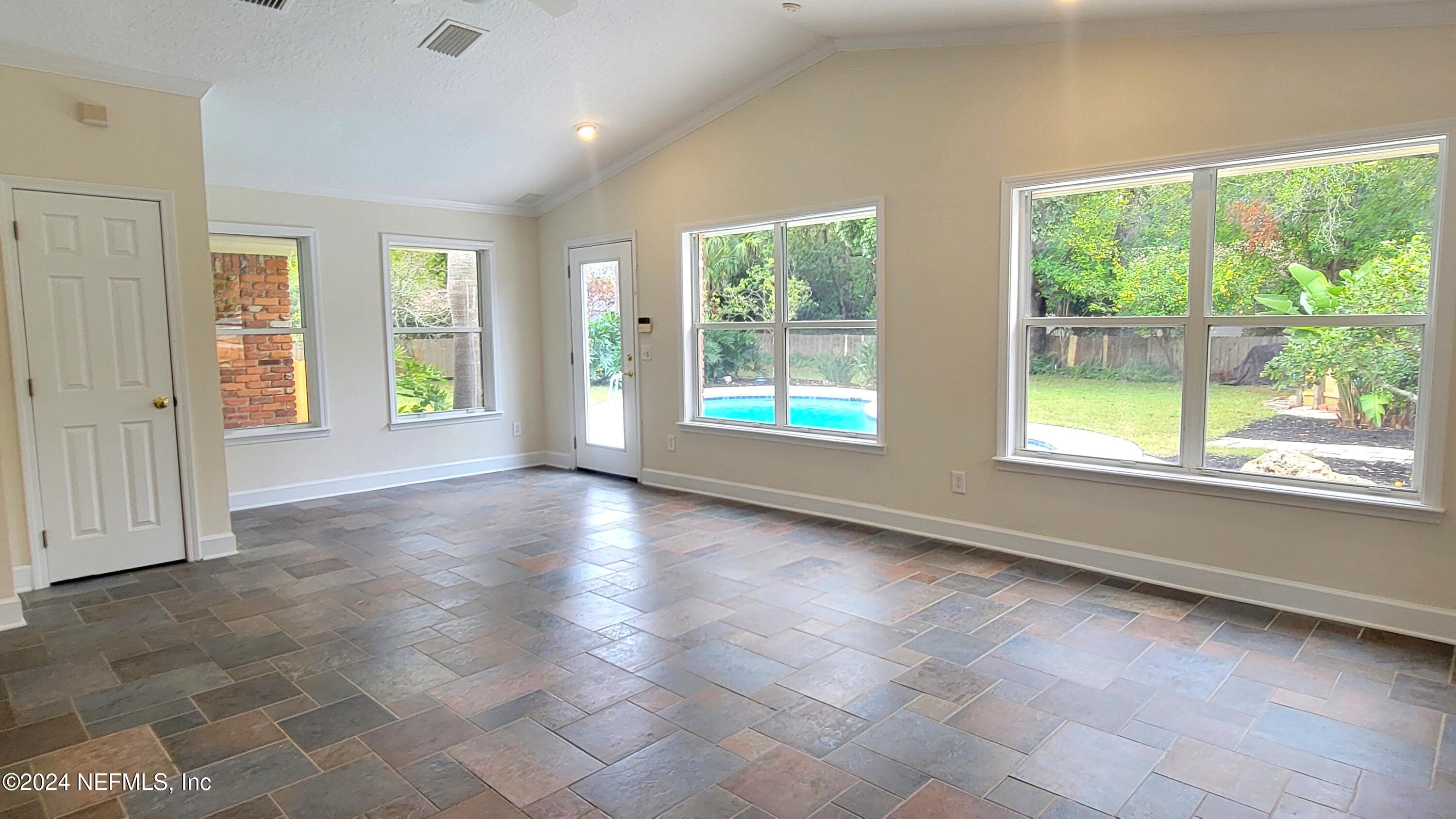 3656 COLONY COVE Trail