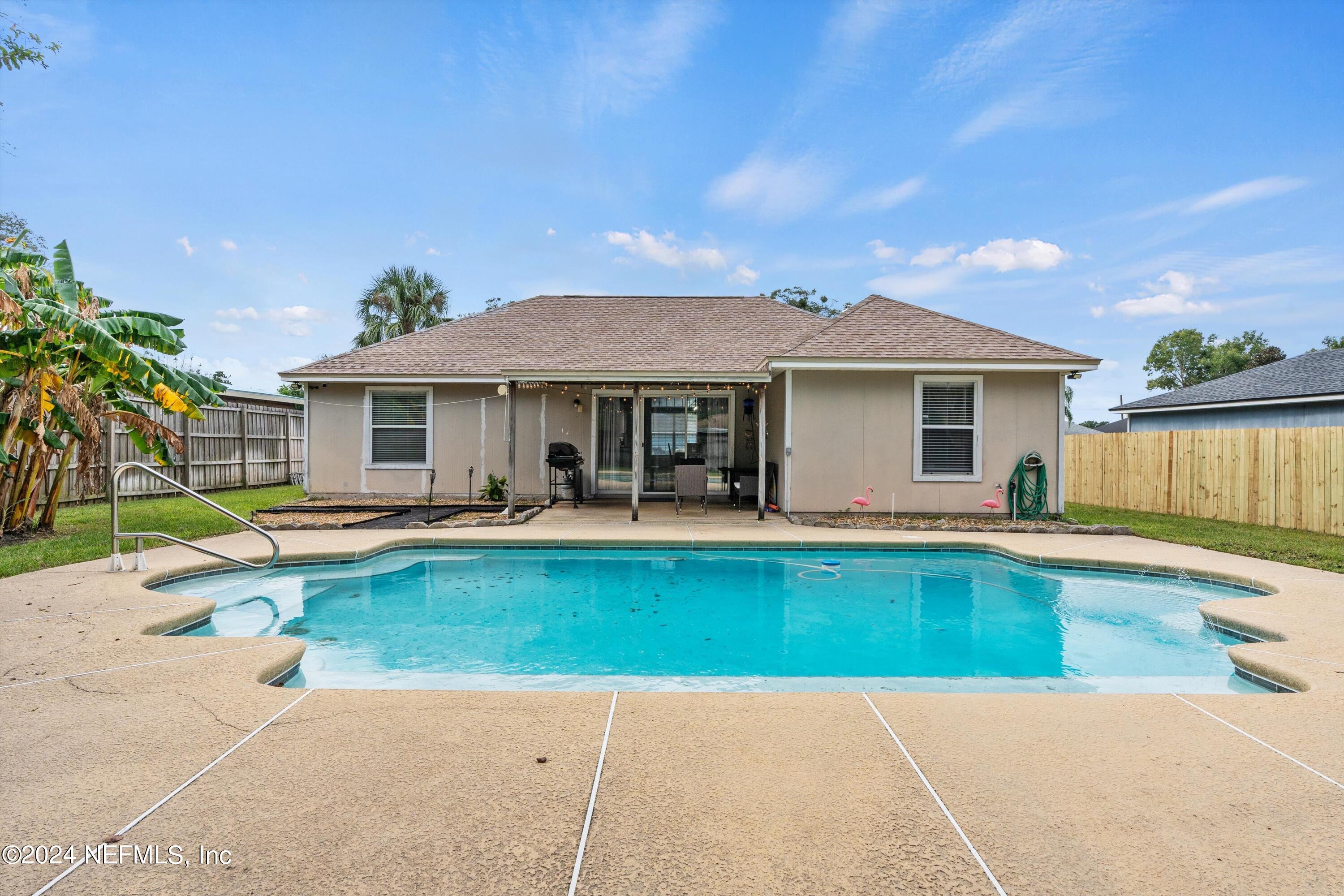 3231 DEUCE Court