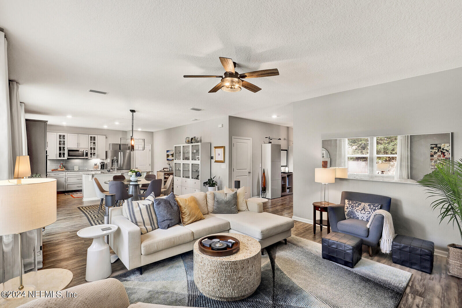 12345 SEA ISLAND Drive