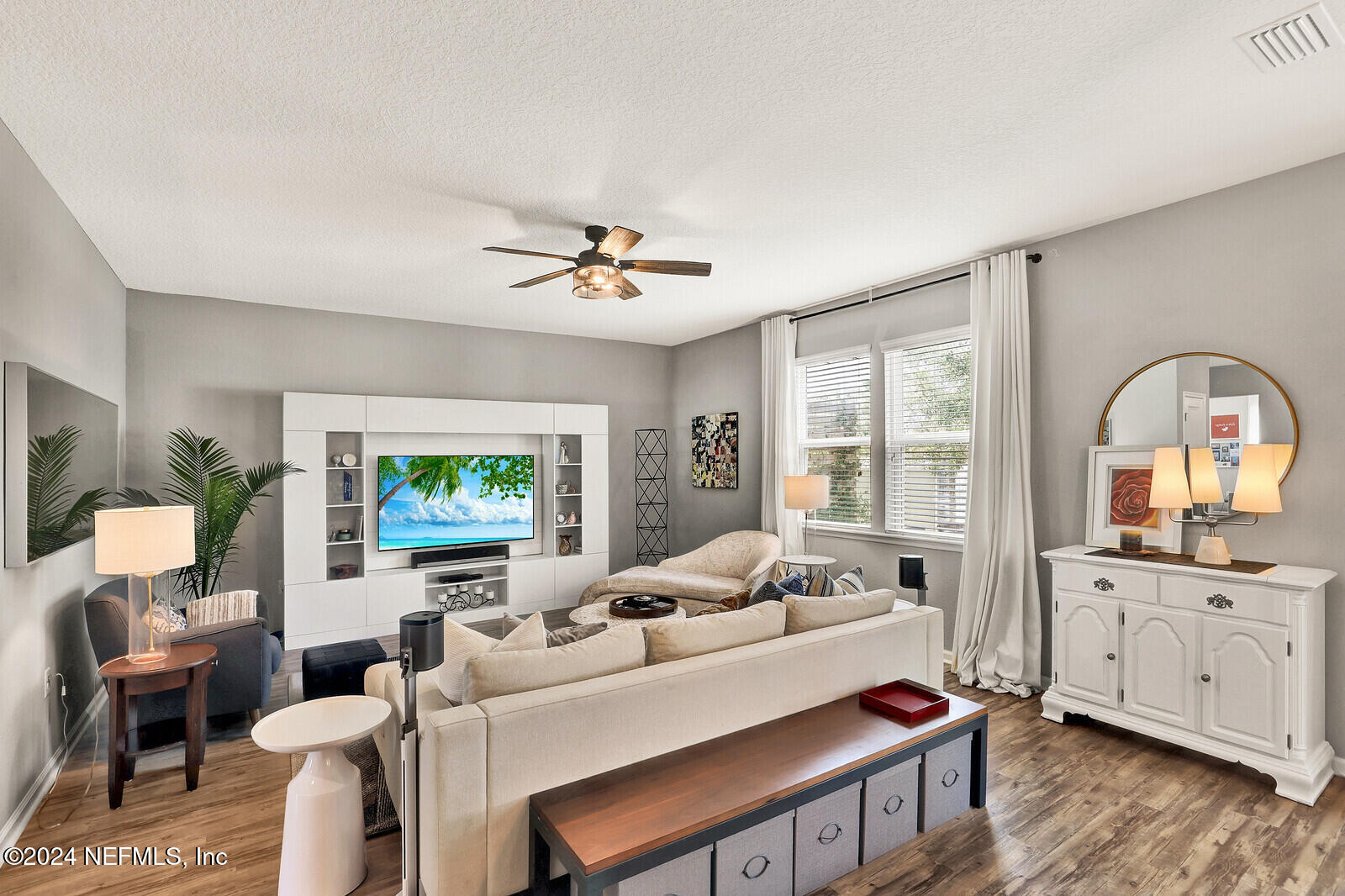 12345 SEA ISLAND Drive