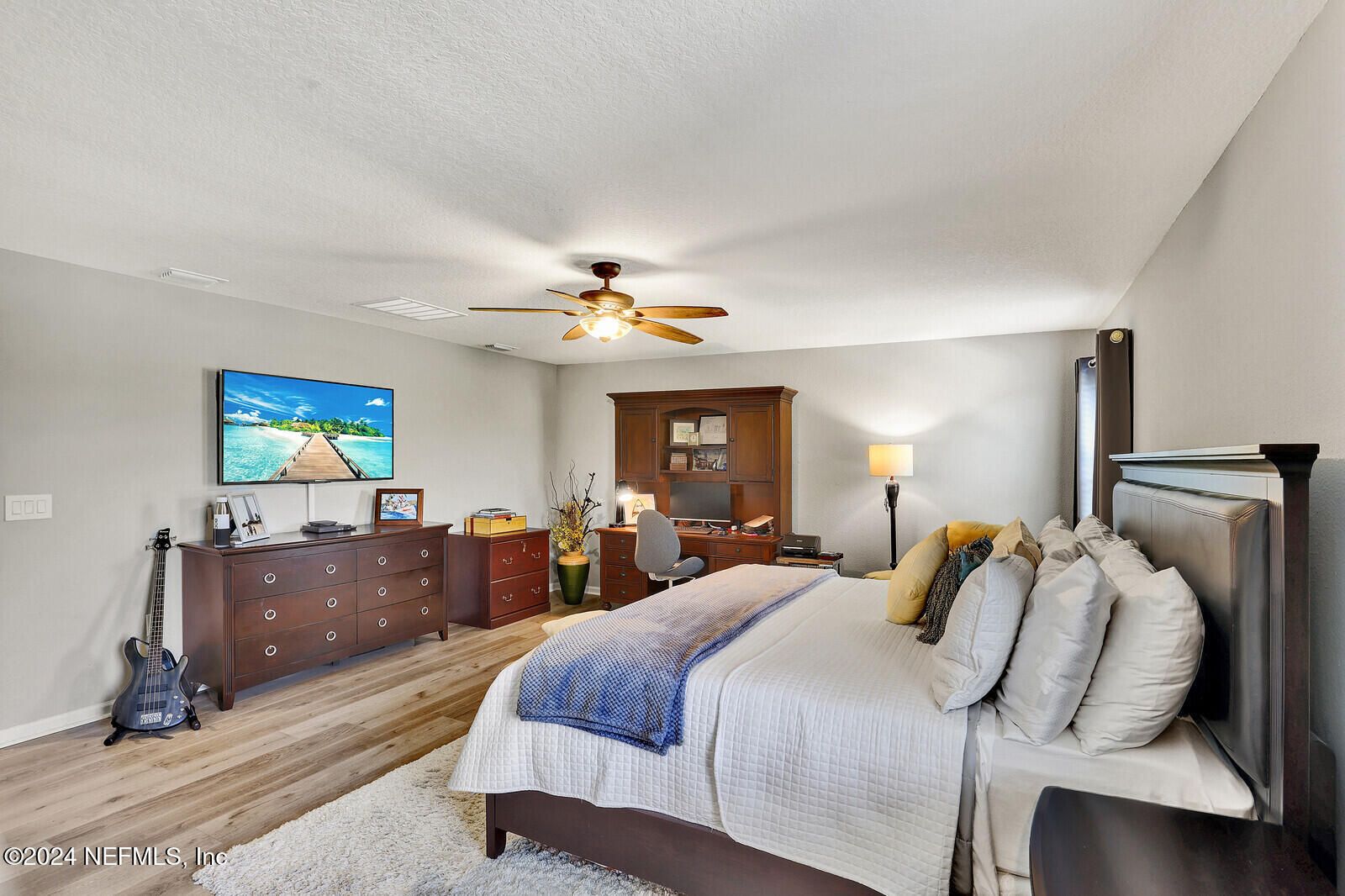 12345 SEA ISLAND Drive