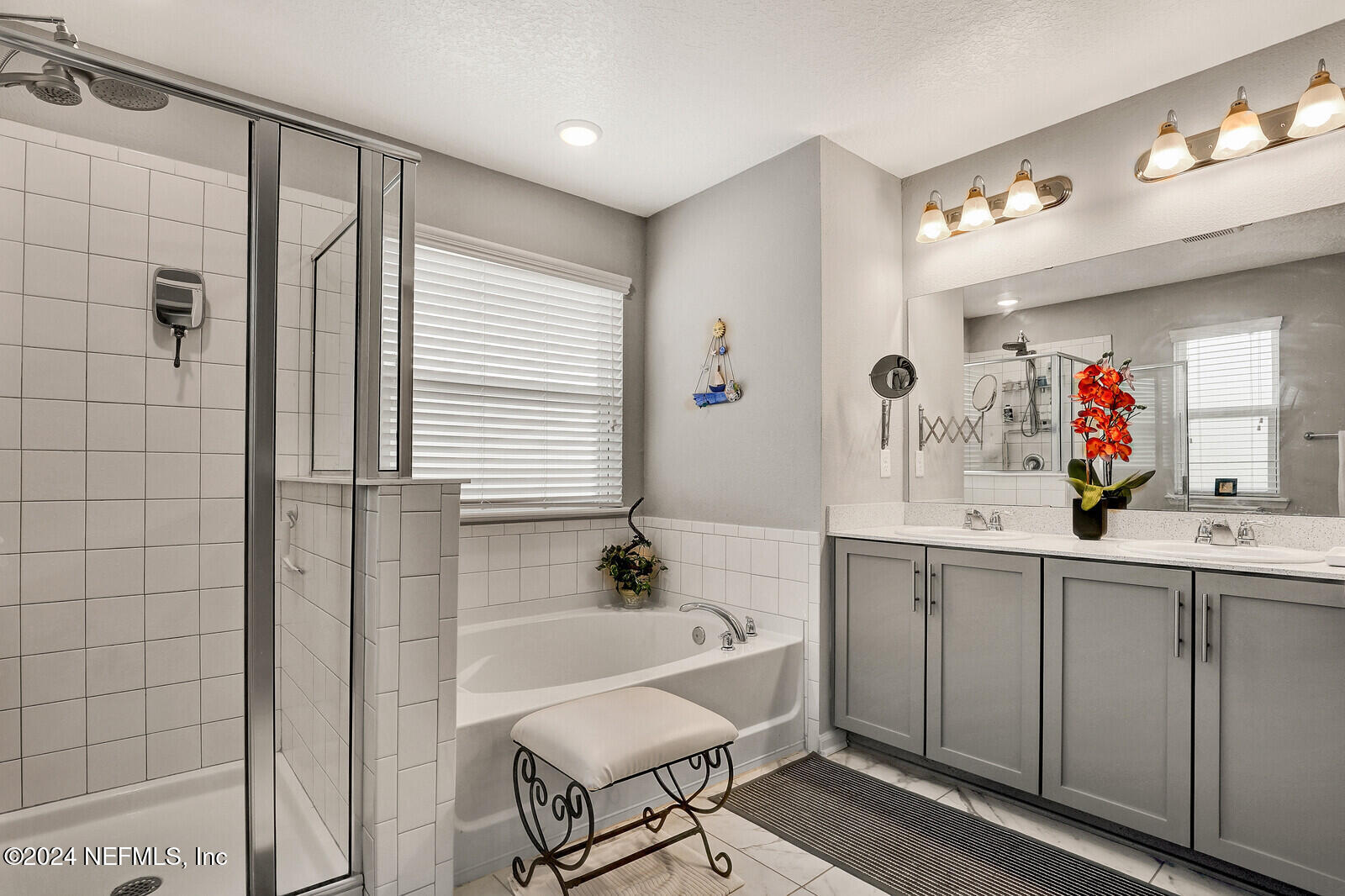 12345 SEA ISLAND Drive