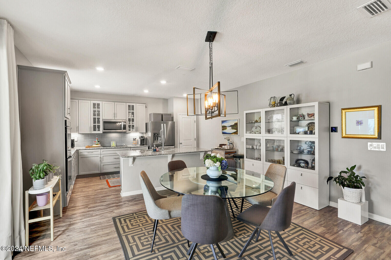 12345 SEA ISLAND Drive