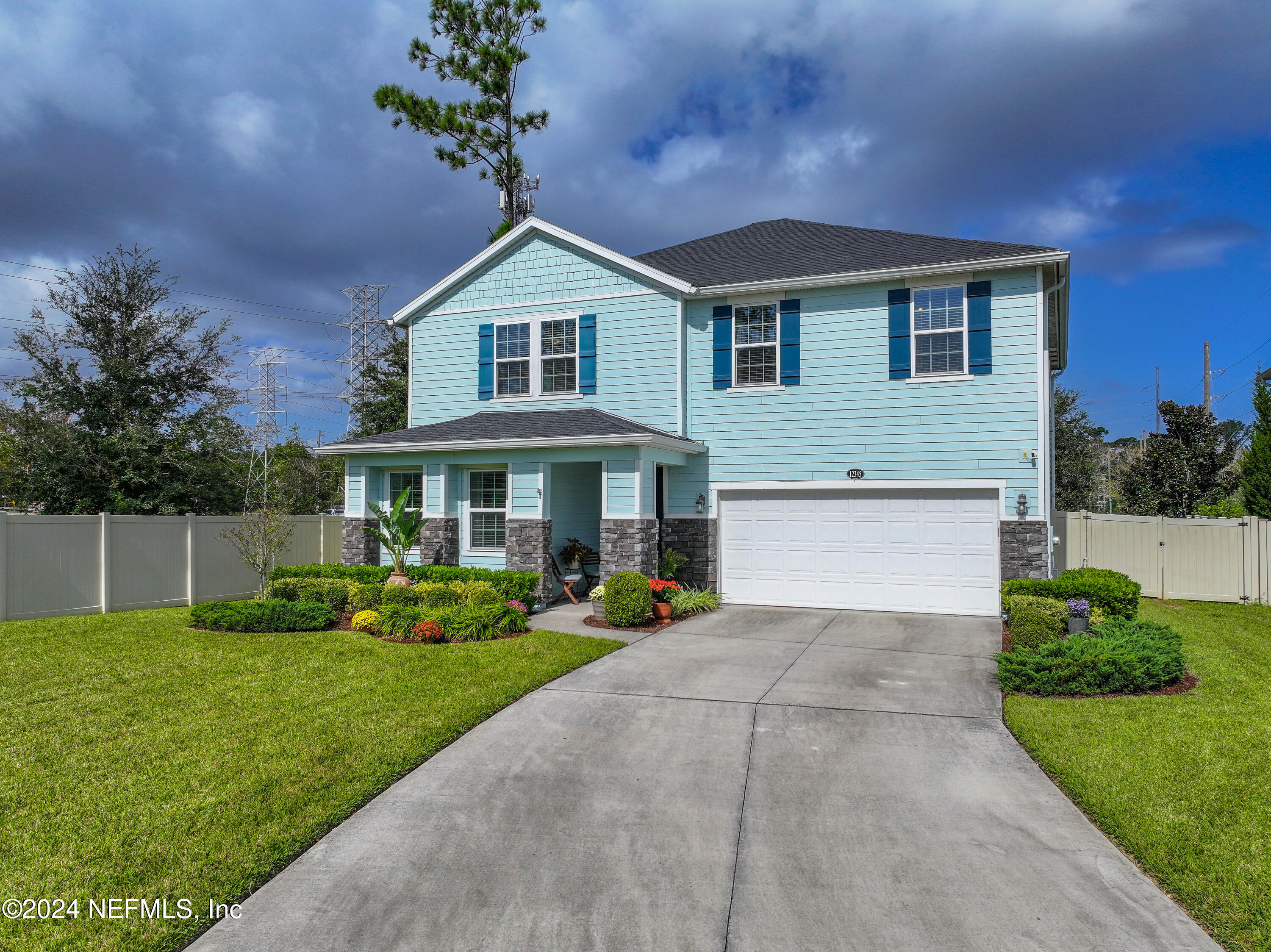 12345 SEA ISLAND Drive