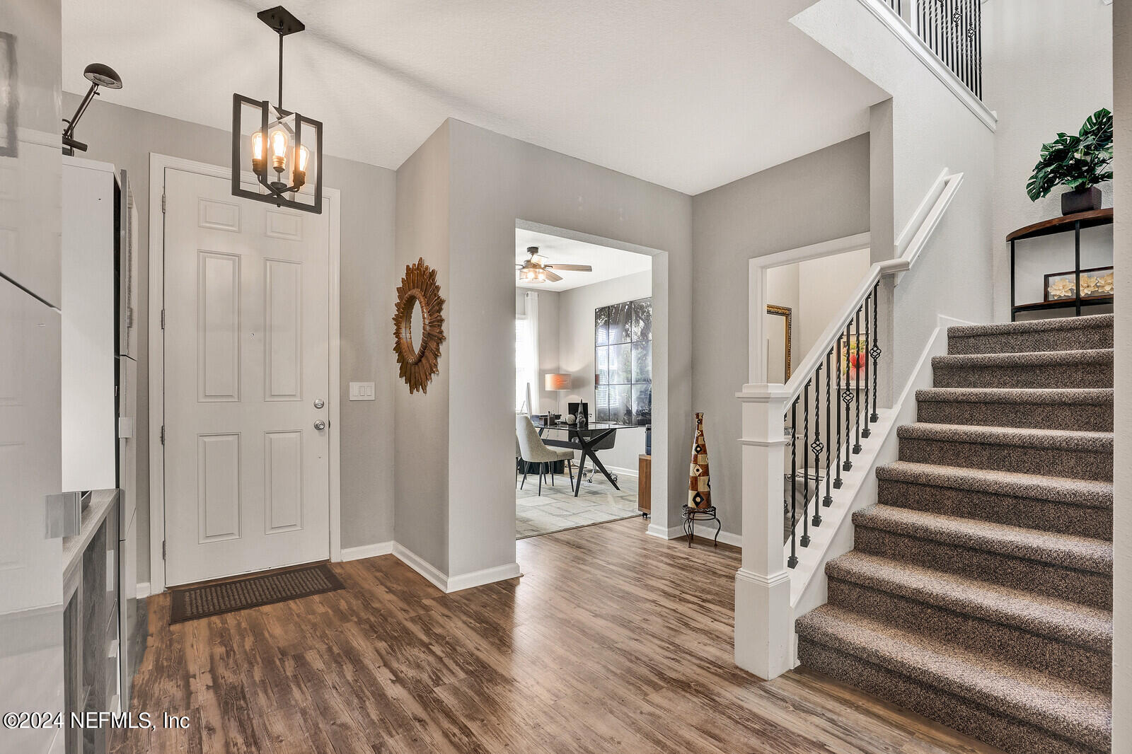 12345 SEA ISLAND Drive