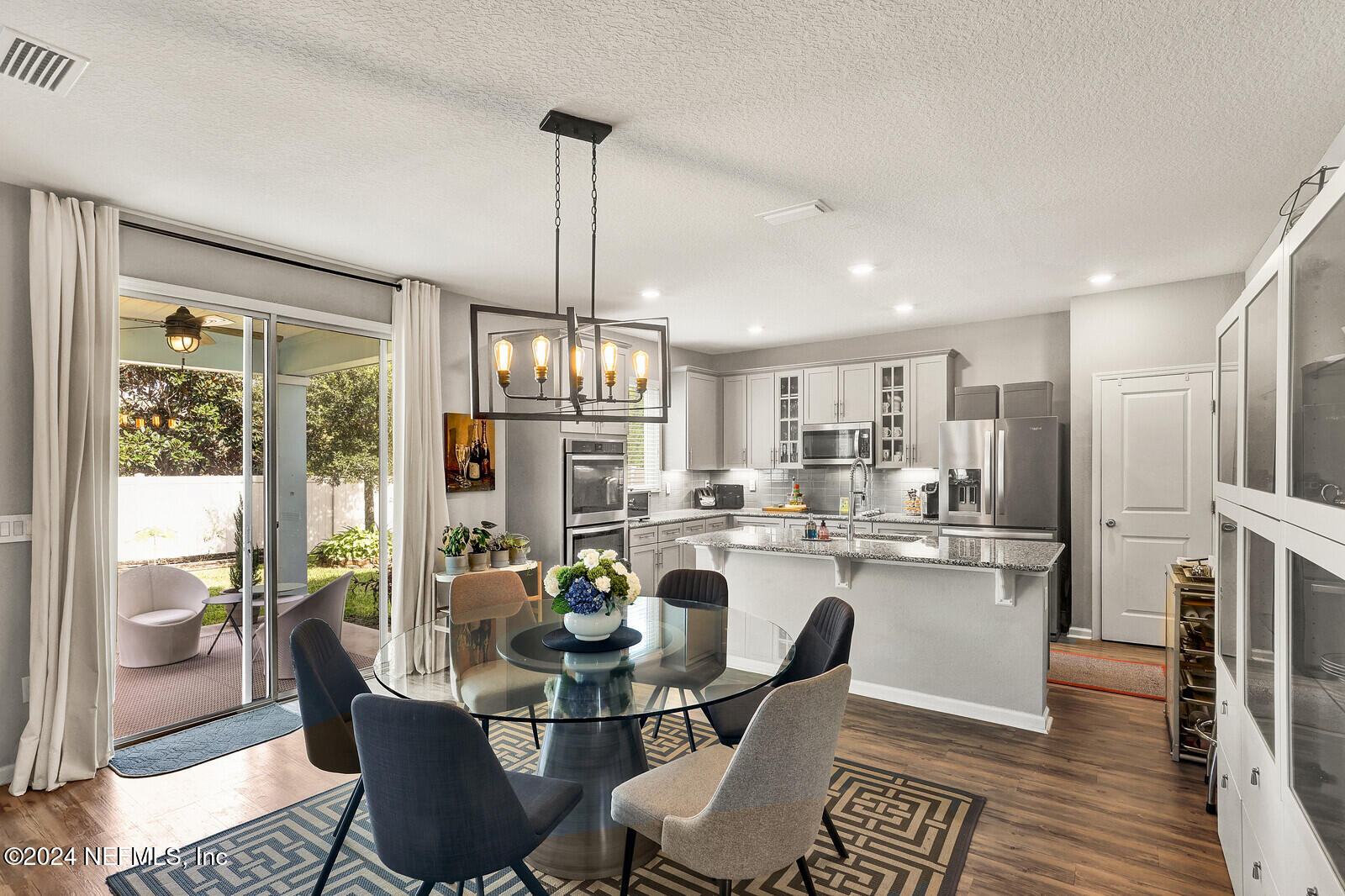 12345 SEA ISLAND Drive