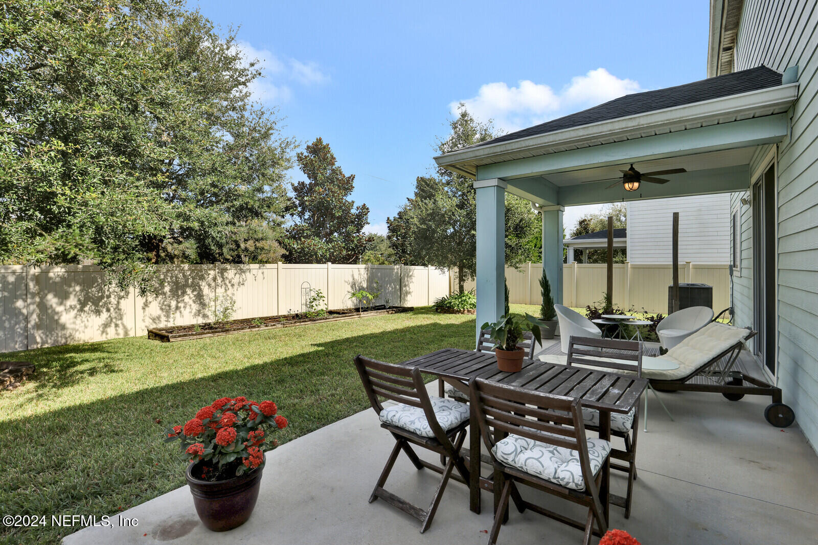 12345 SEA ISLAND Drive