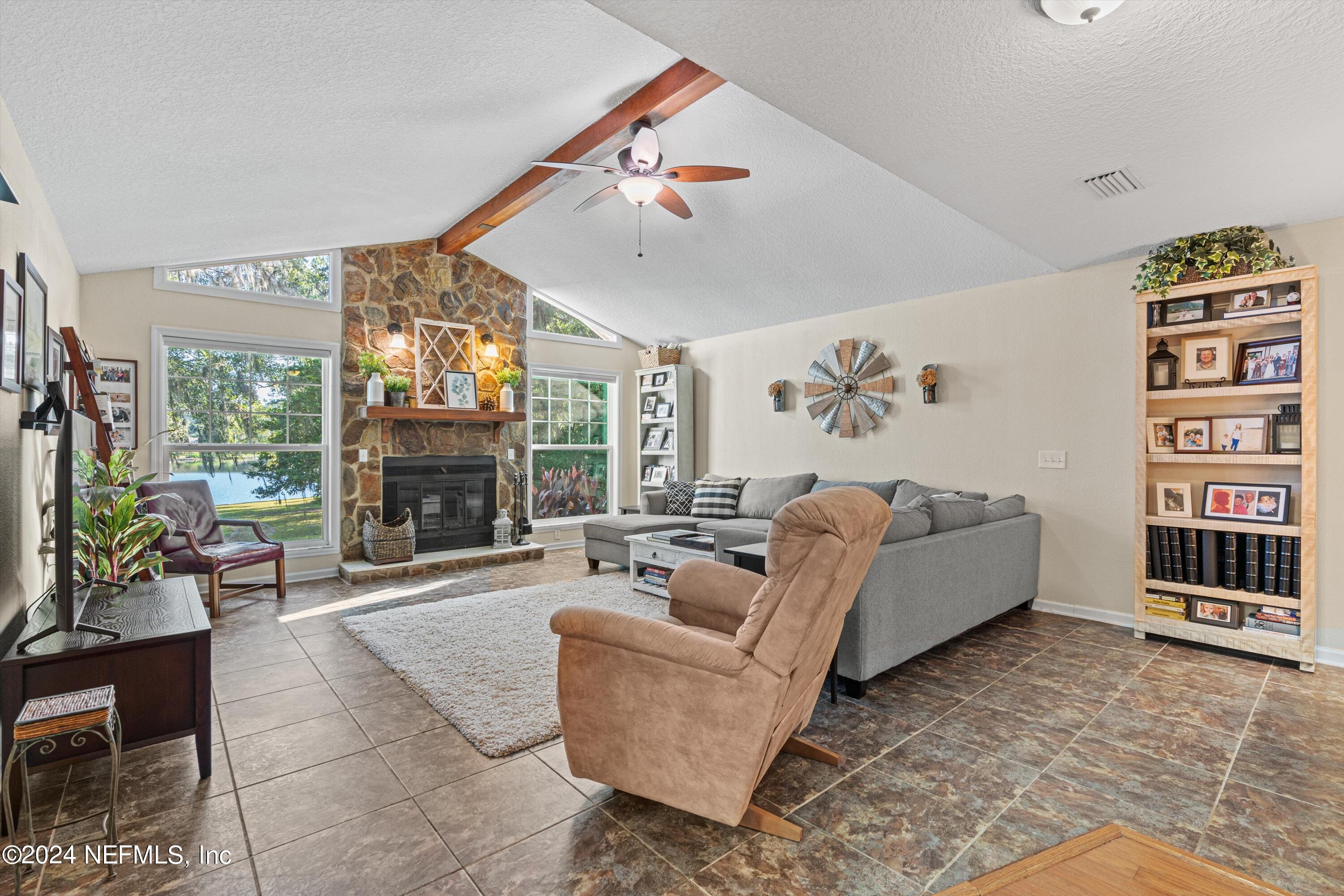 797 ARTHUR MOORE Drive