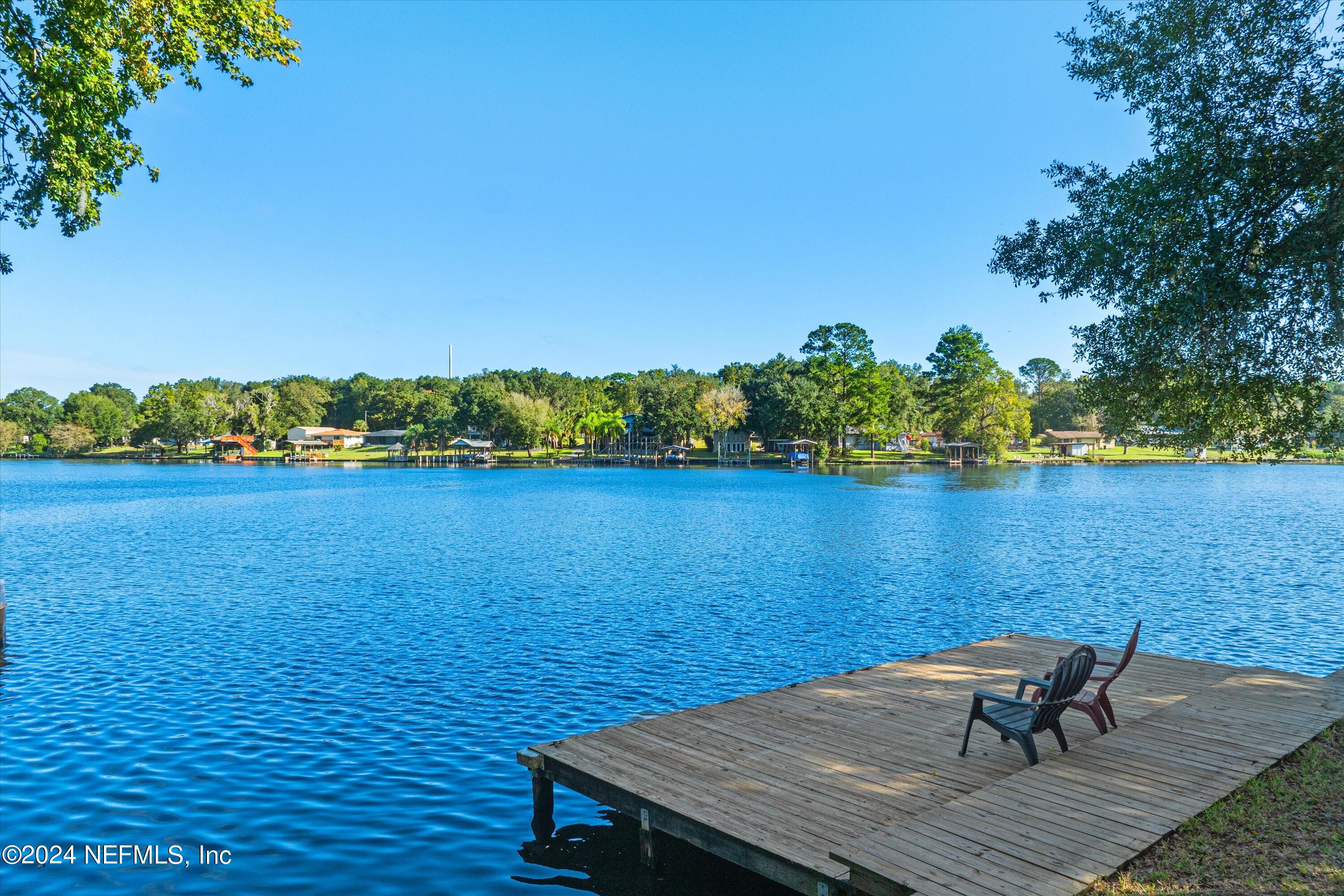 797 ARTHUR MOORE Drive