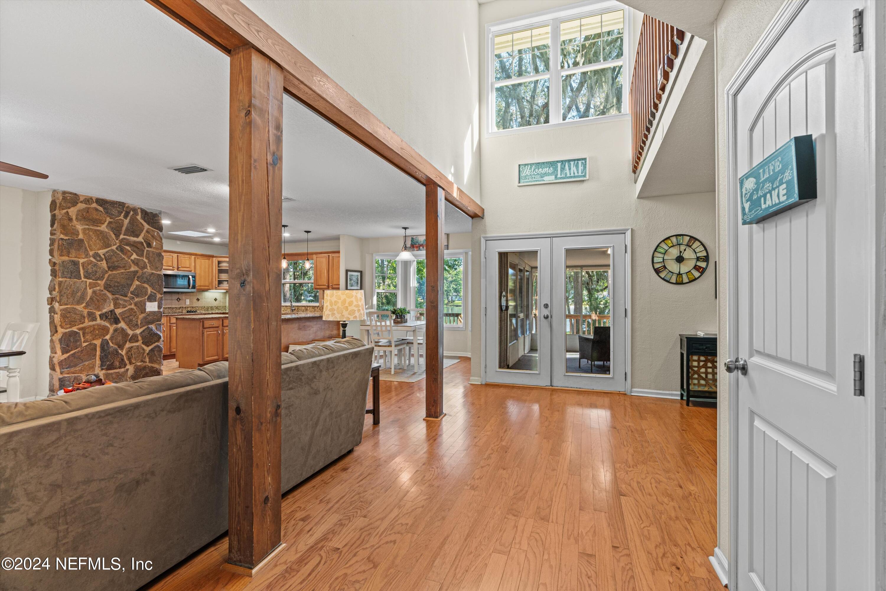 797 ARTHUR MOORE Drive