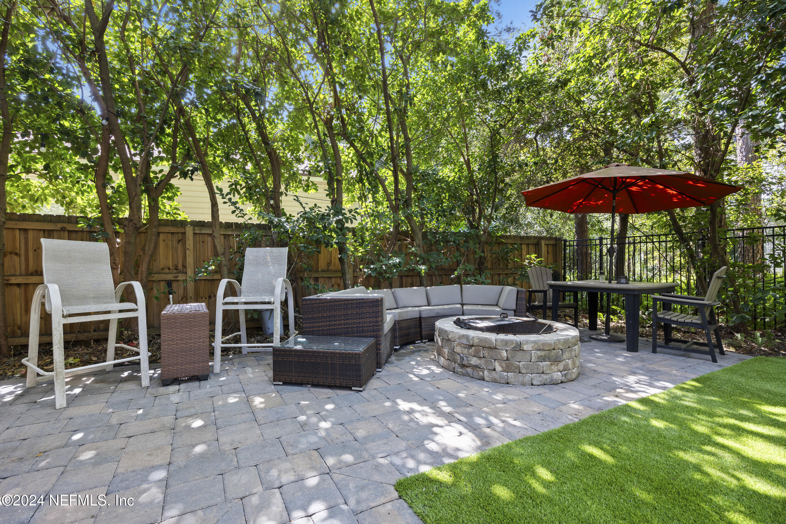 2338 EAGLES NEST Road