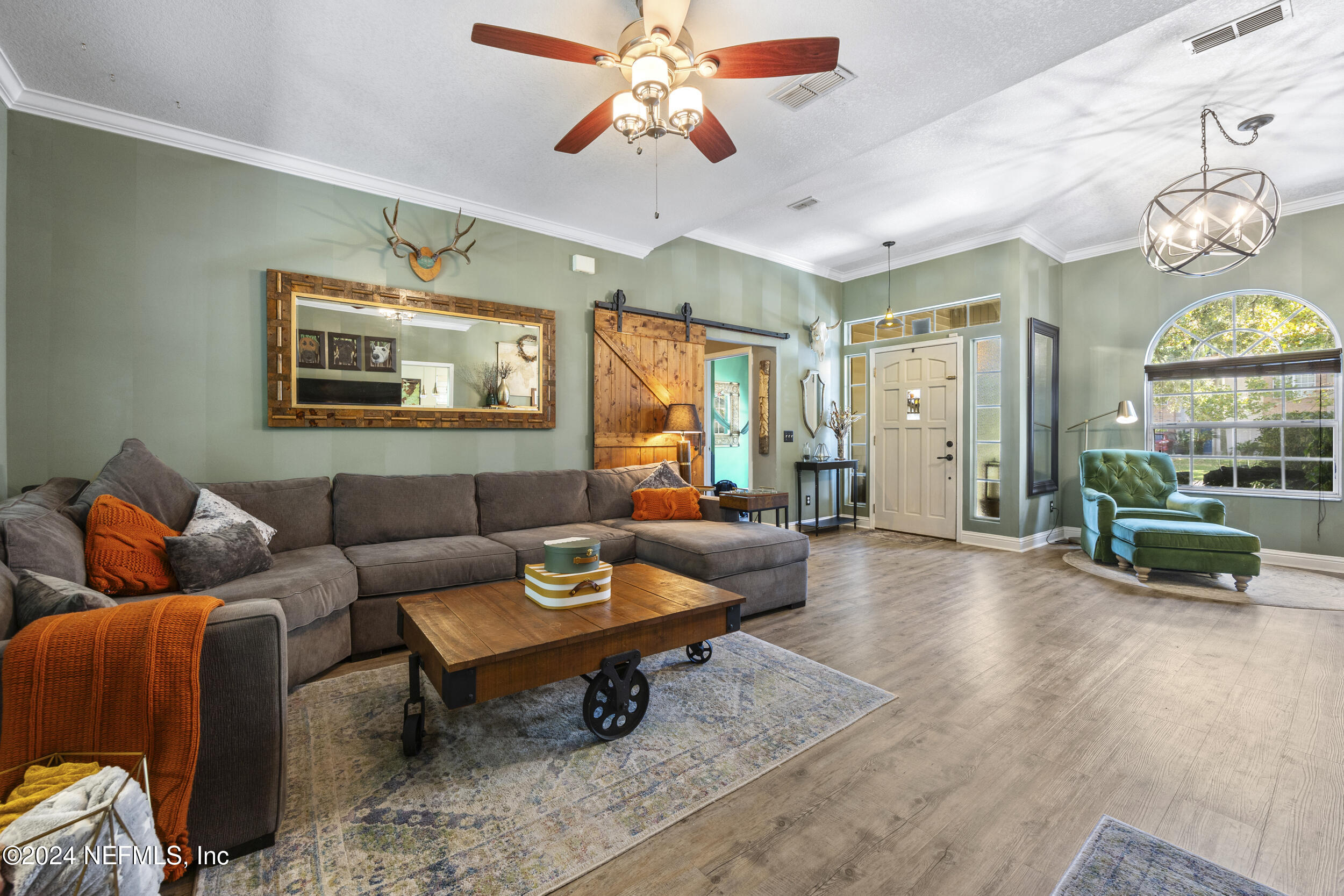 2338 EAGLES NEST Road