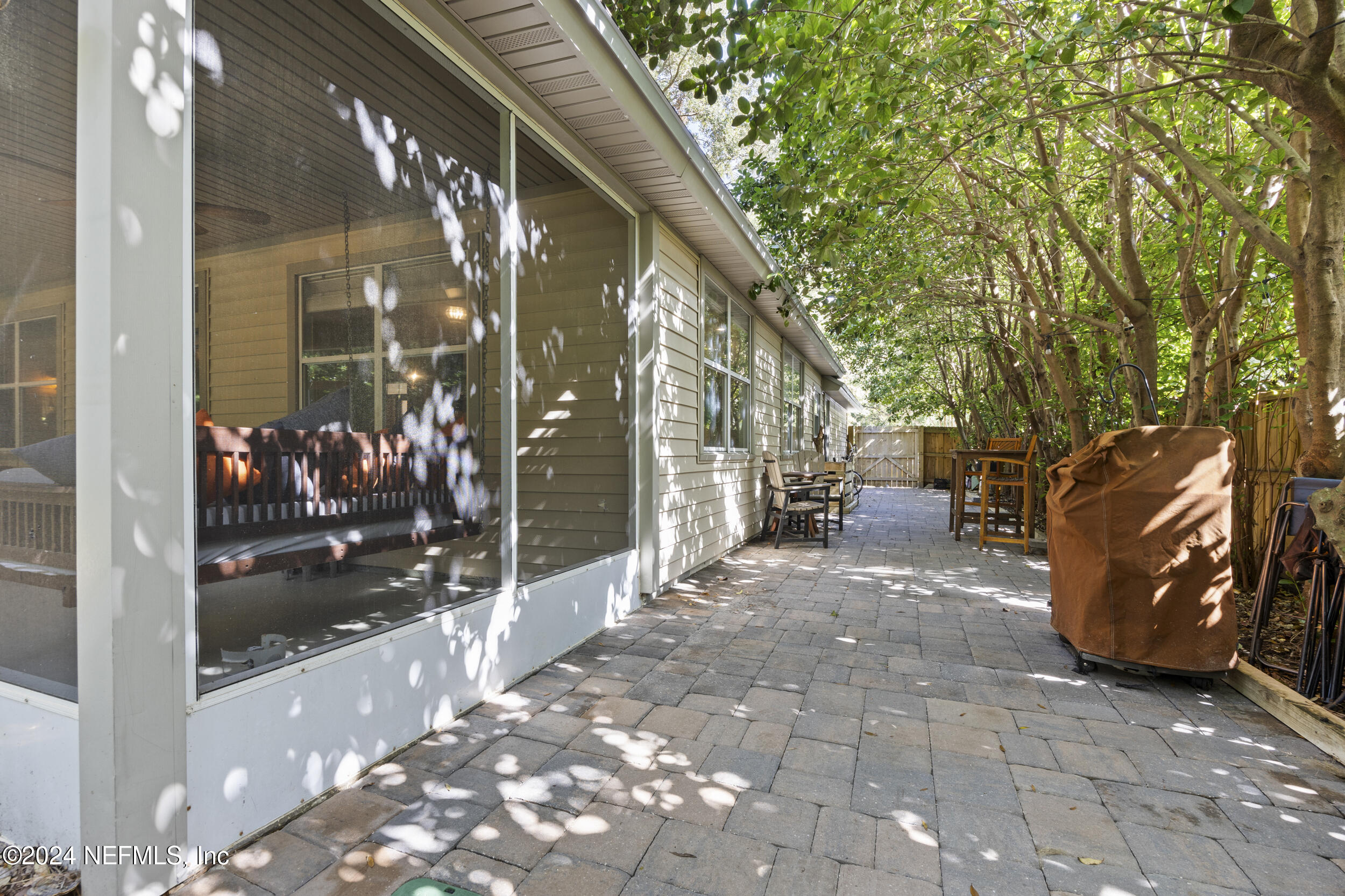 2338 EAGLES NEST Road