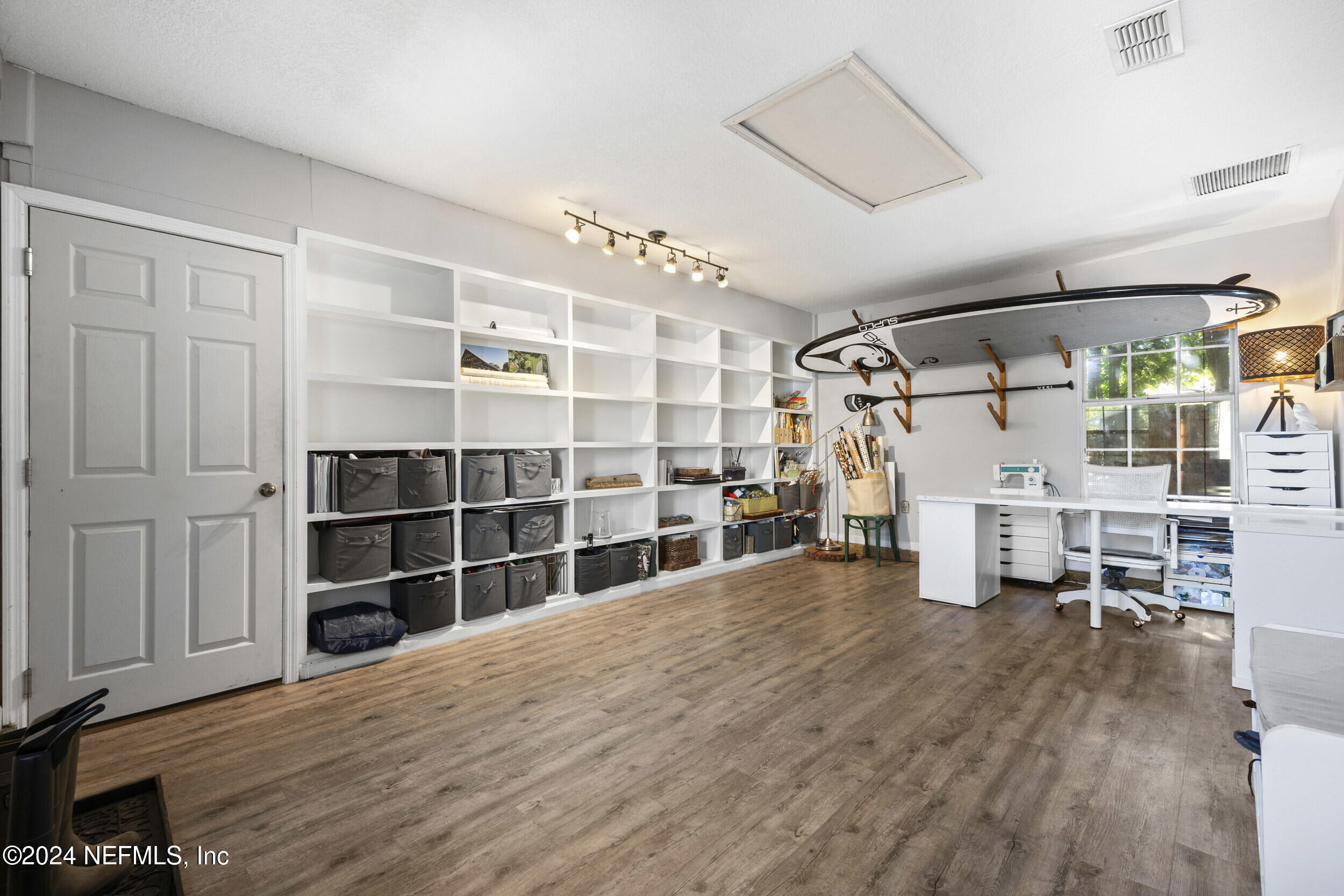 2338 EAGLES NEST Road