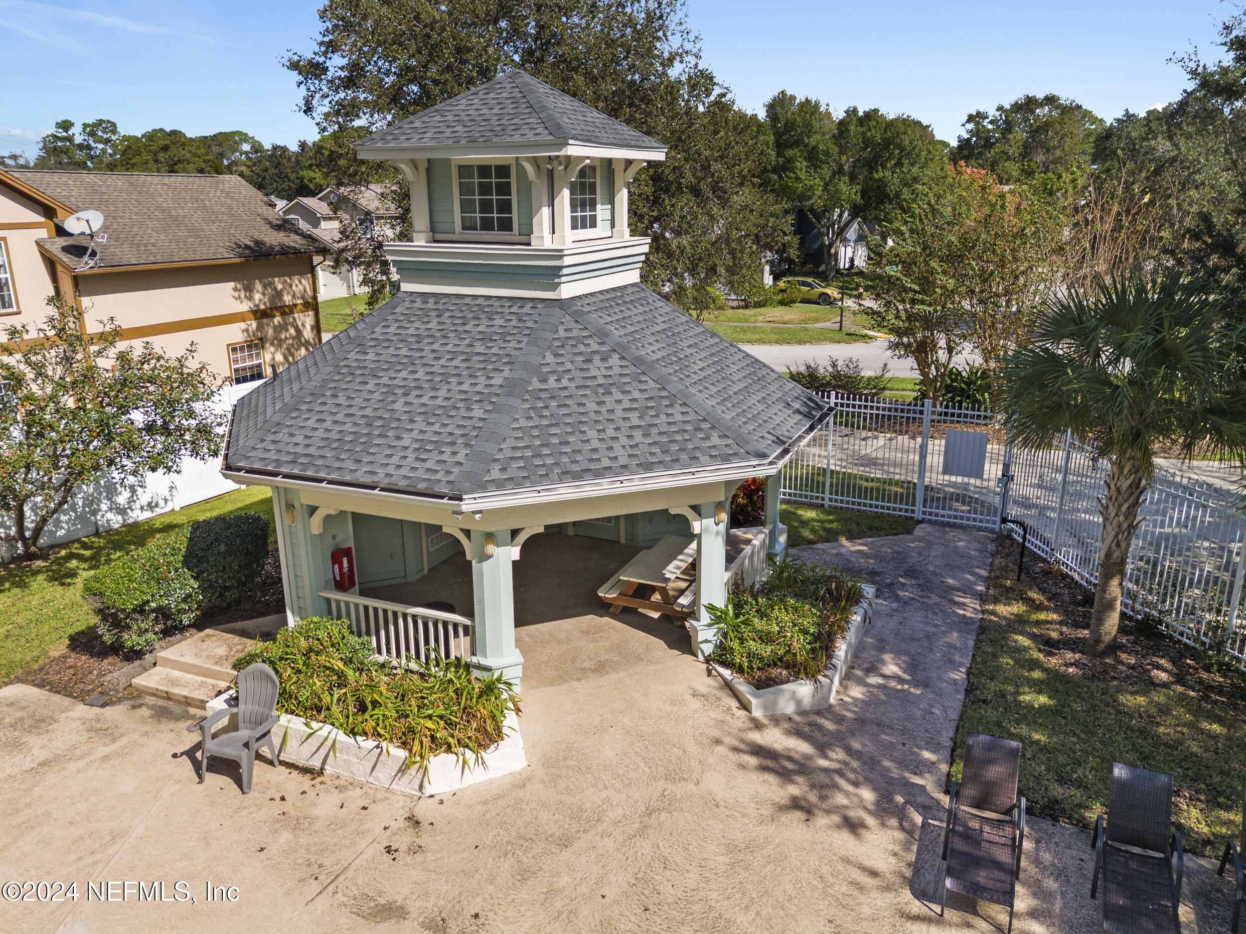 2338 EAGLES NEST Road