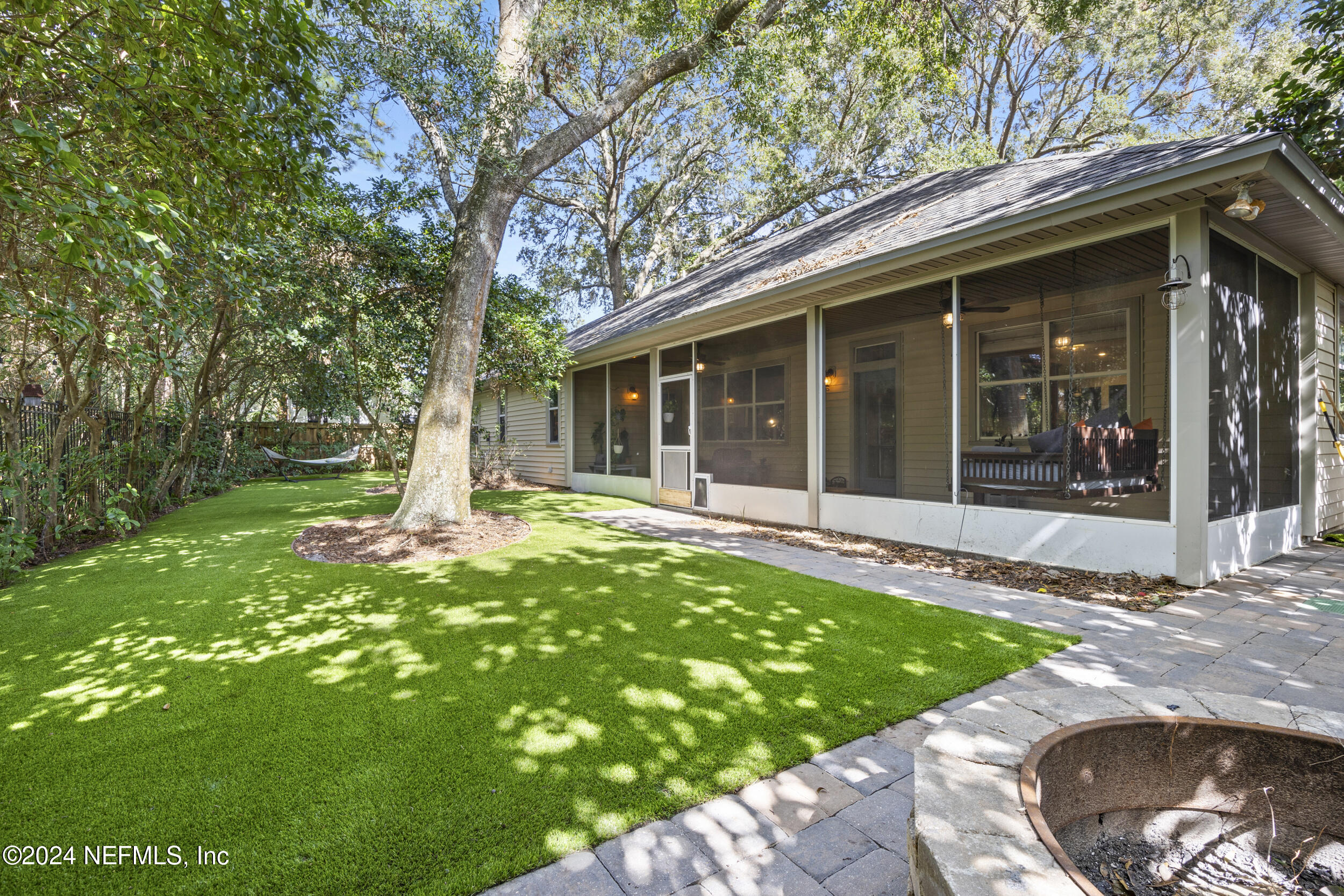 2338 EAGLES NEST Road