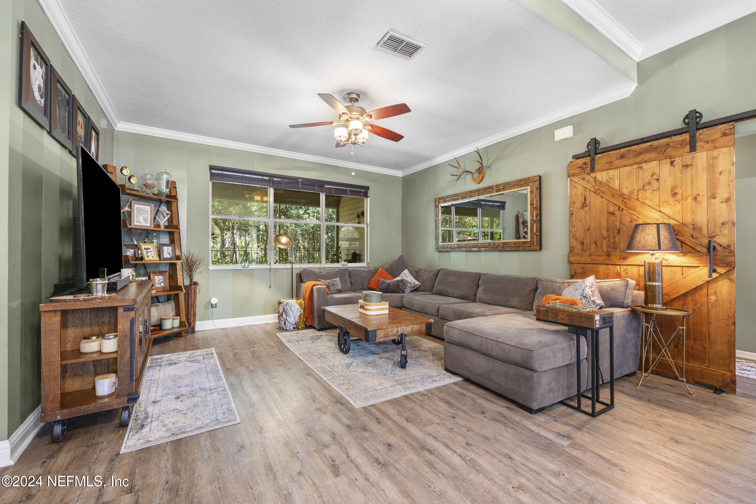 2338 EAGLES NEST Road