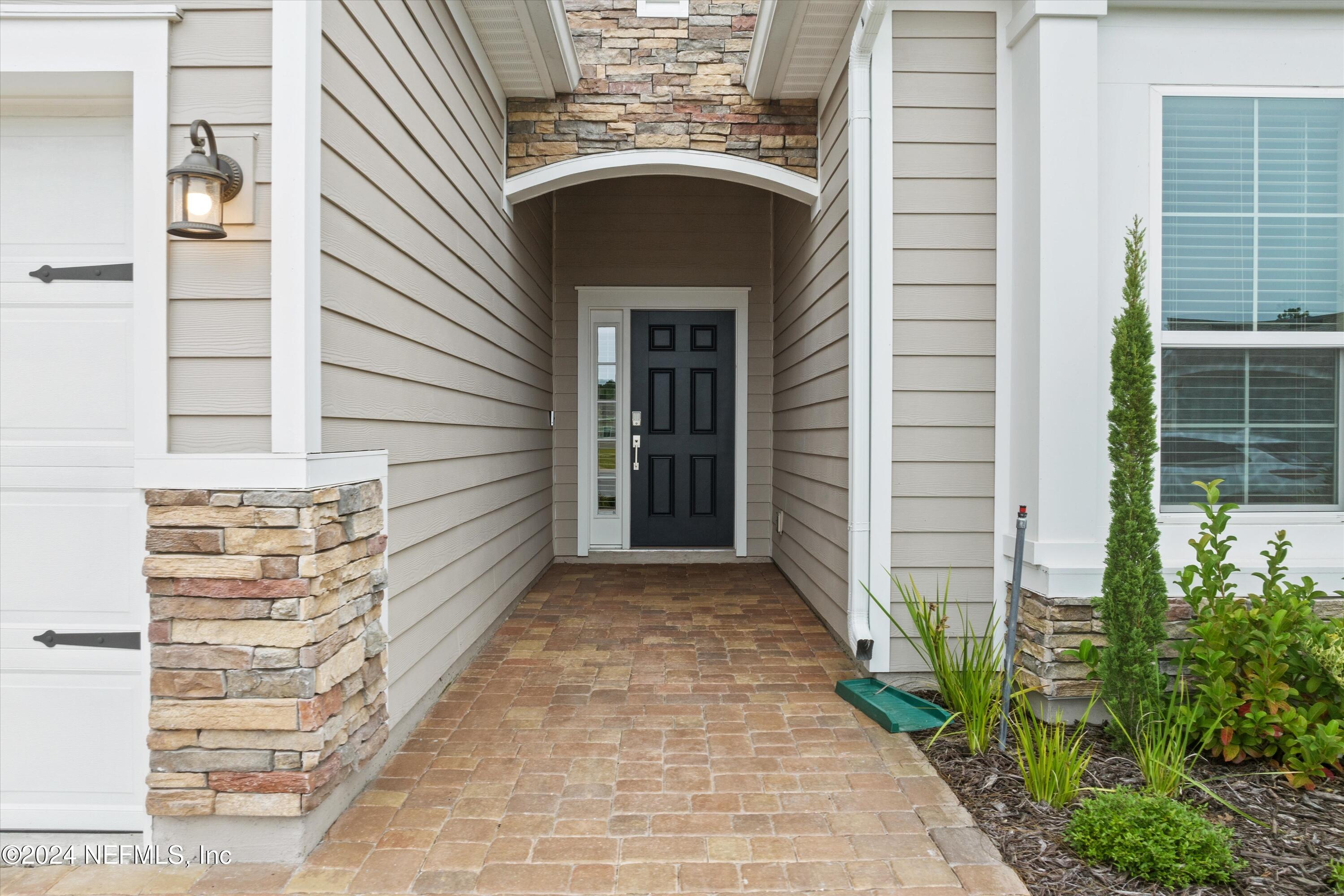 7182 CALAMINT Avenue