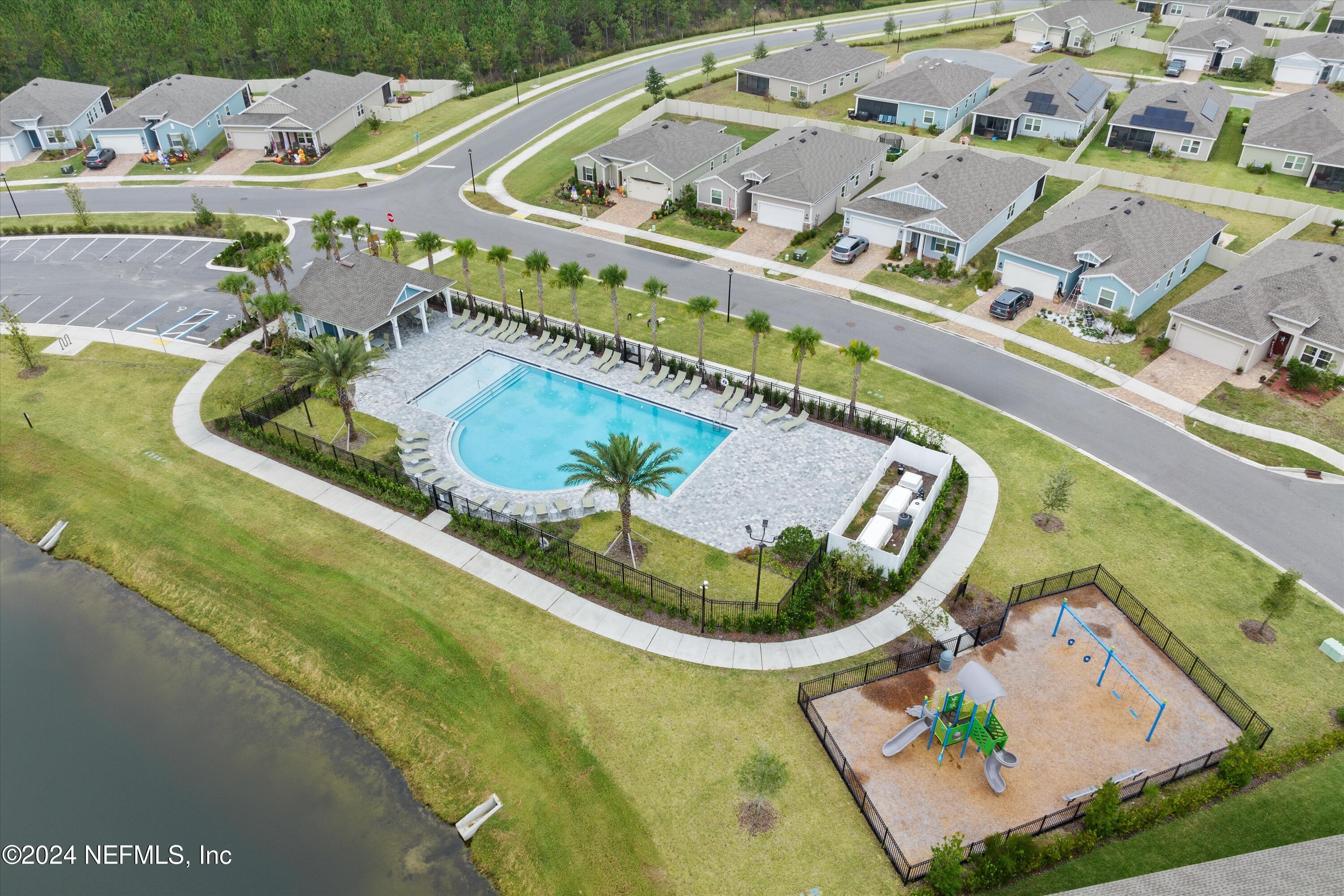 7182 CALAMINT Avenue