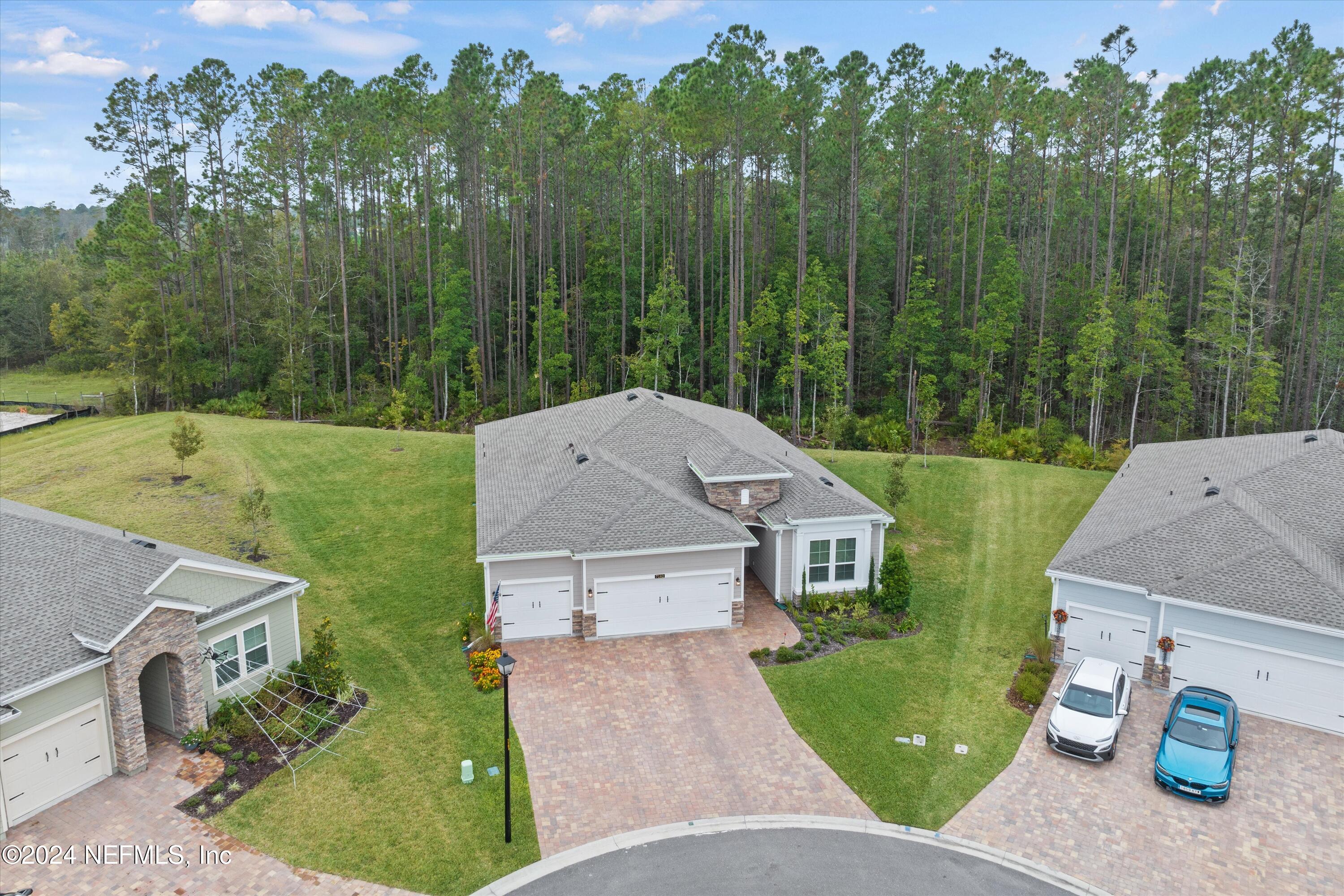 7182 CALAMINT Avenue