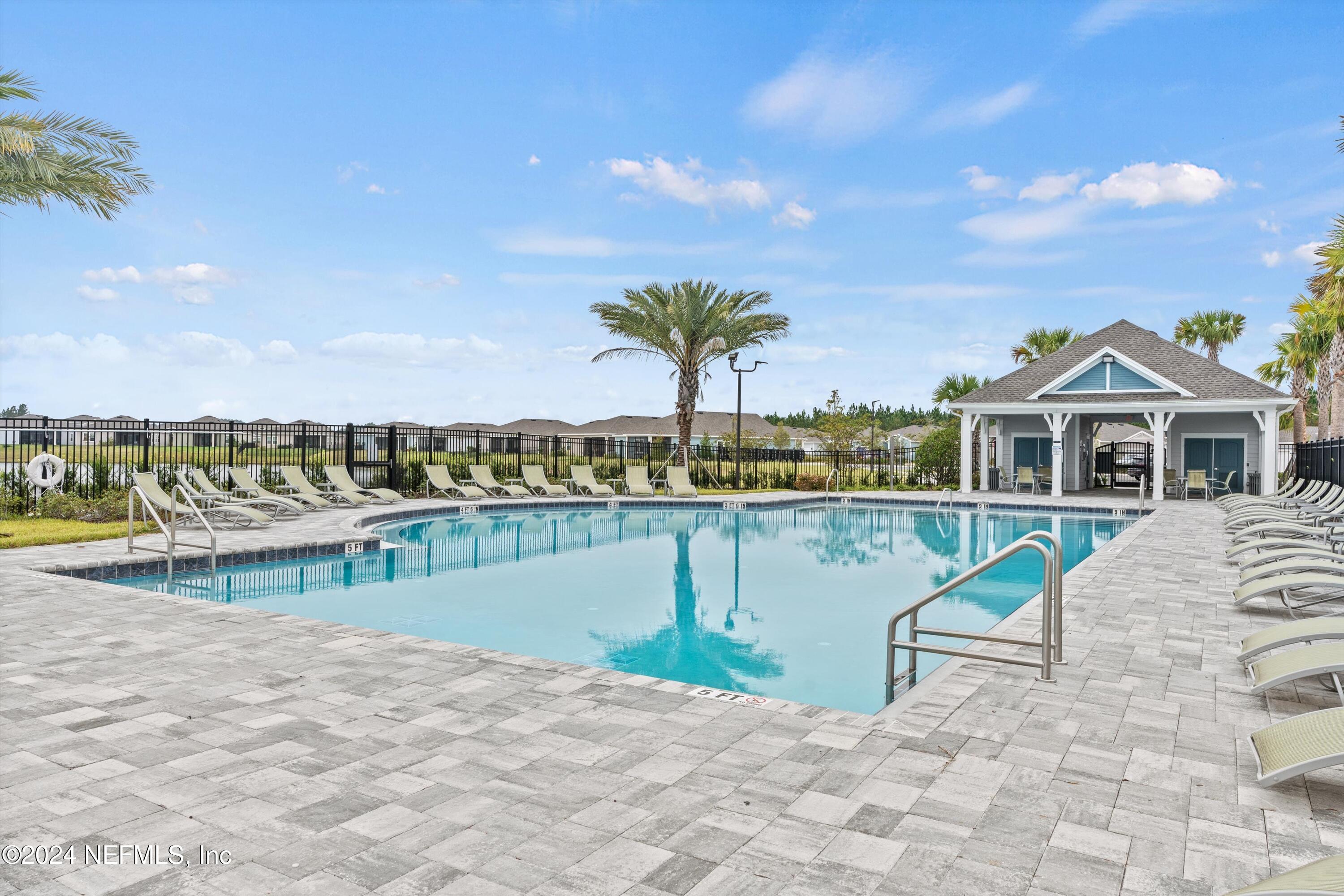 7182 CALAMINT Avenue