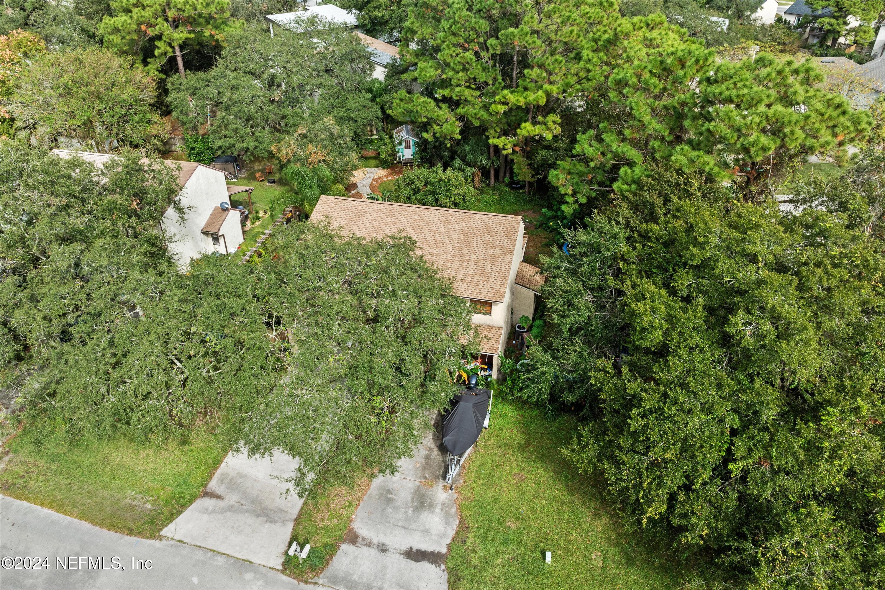 2118 ROSEWOOD Drive