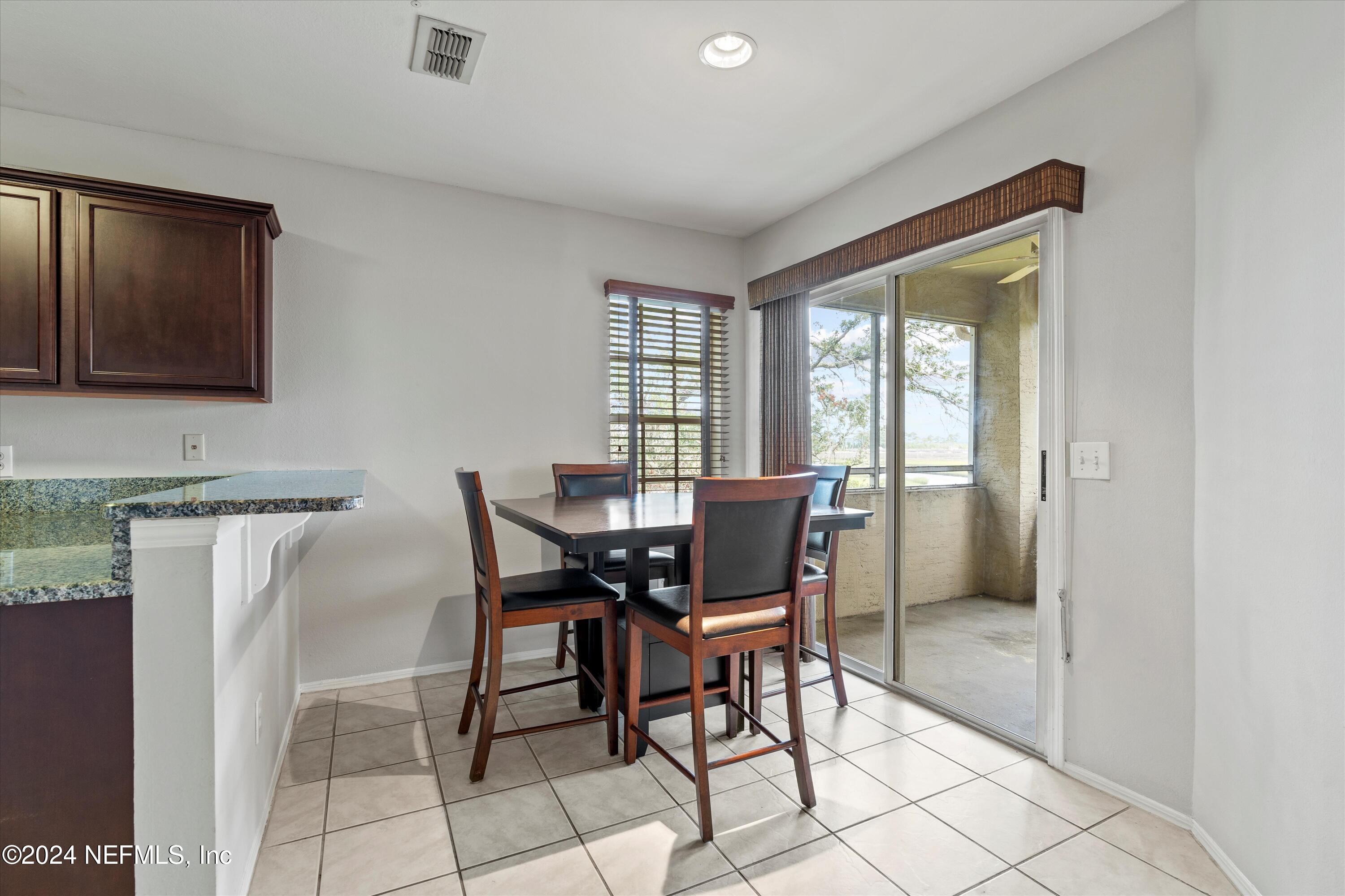 1701 THE GREENS Way, 1921