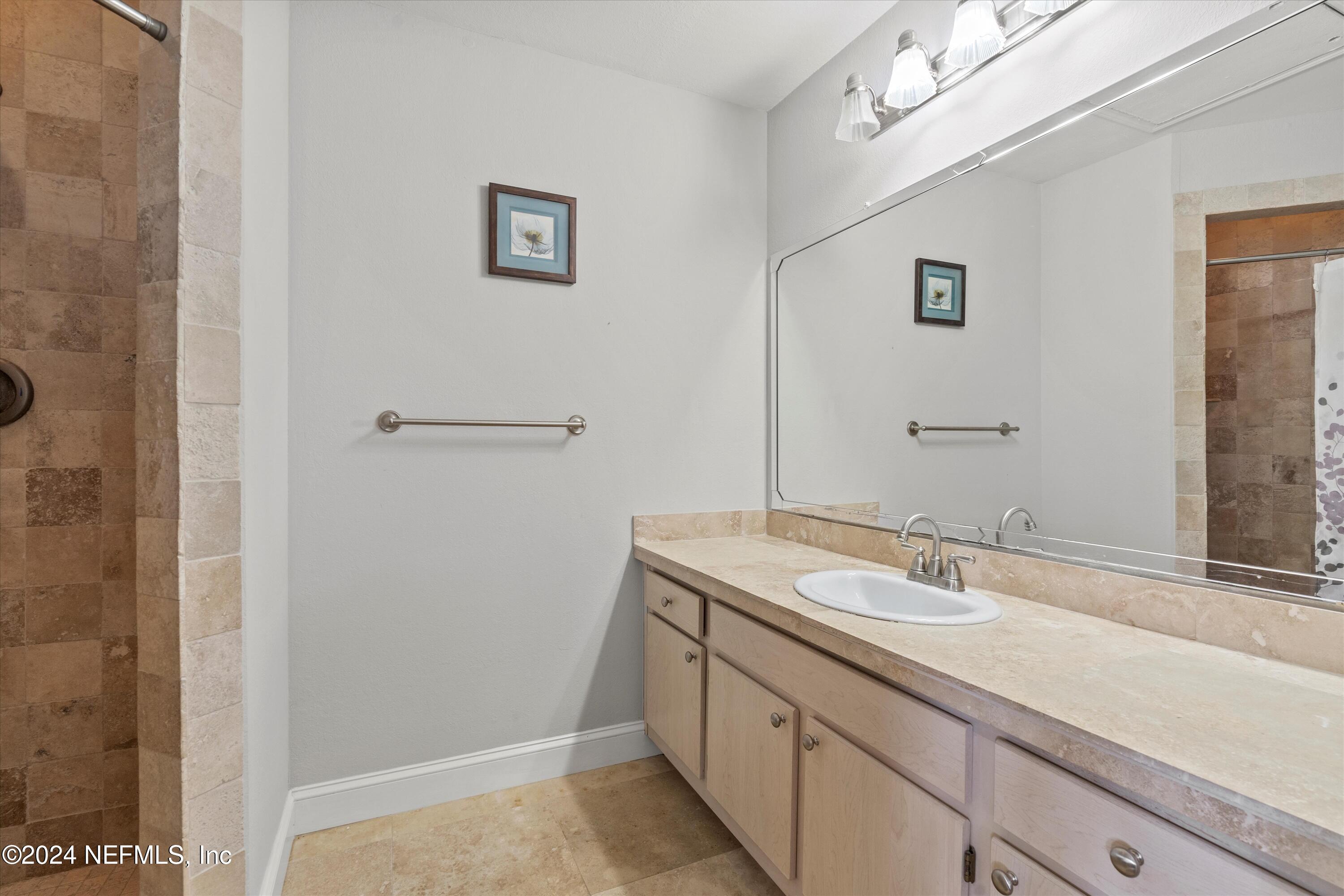 1701 THE GREENS Way, 1921