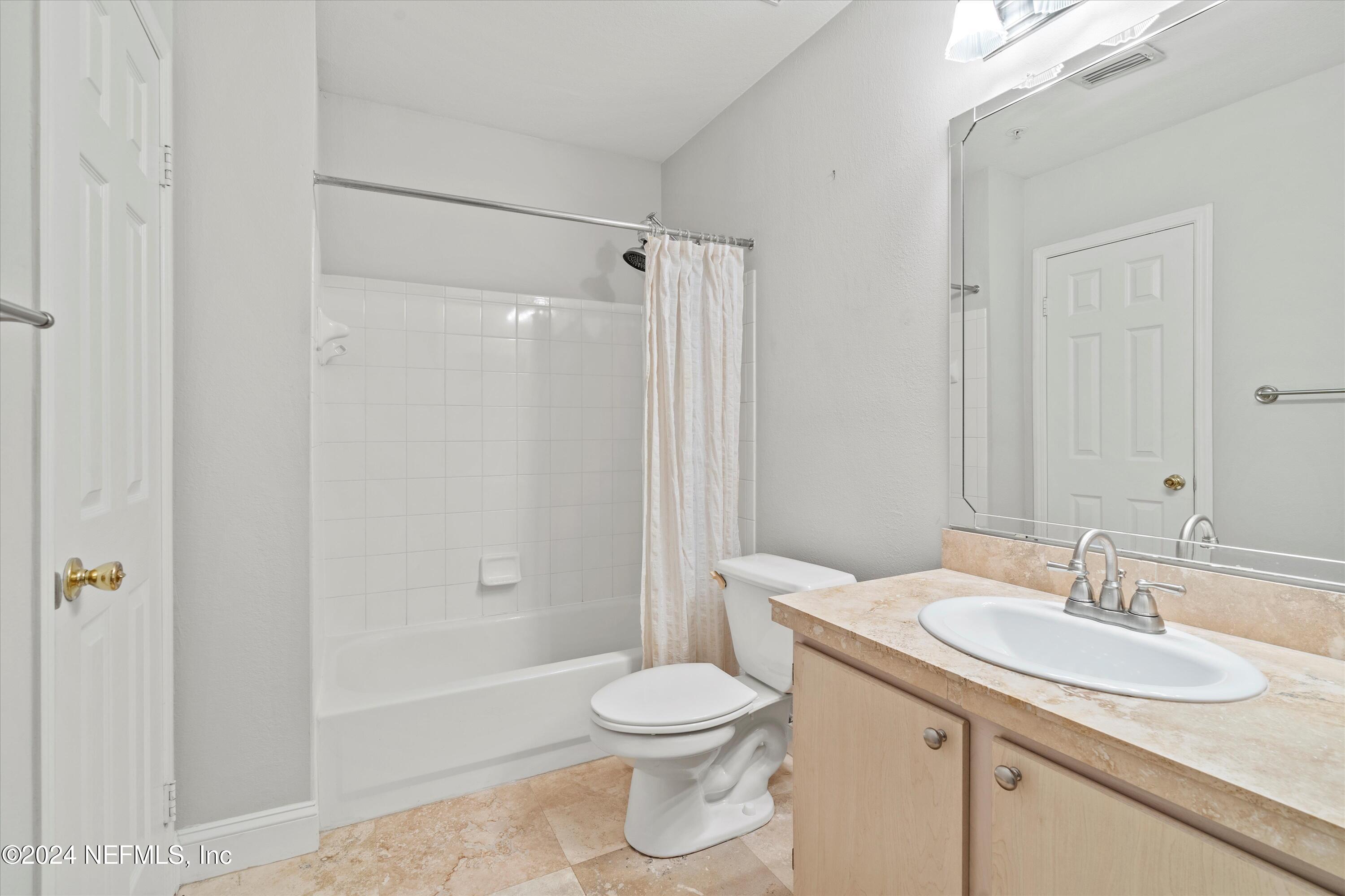 1701 THE GREENS Way, 1921