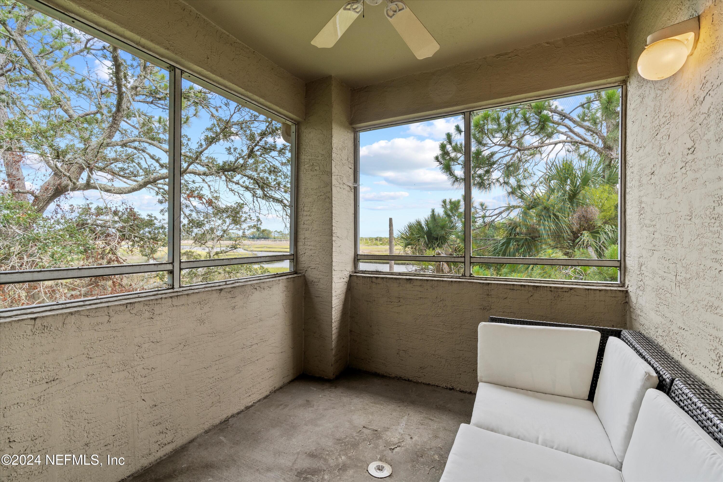 1701 THE GREENS Way, 1921