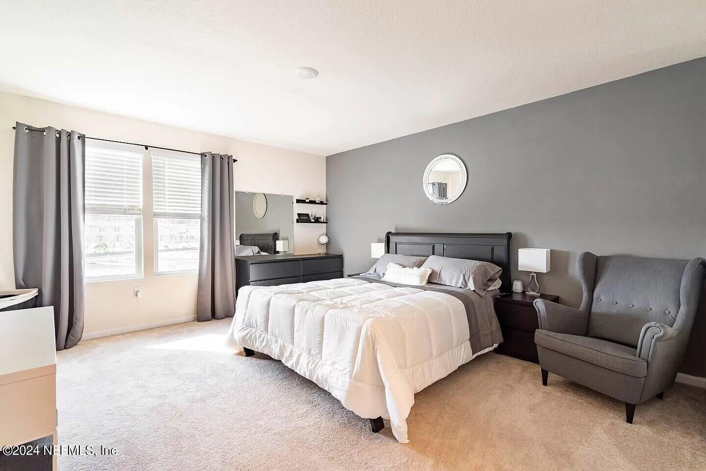 136 COASTLINE Way