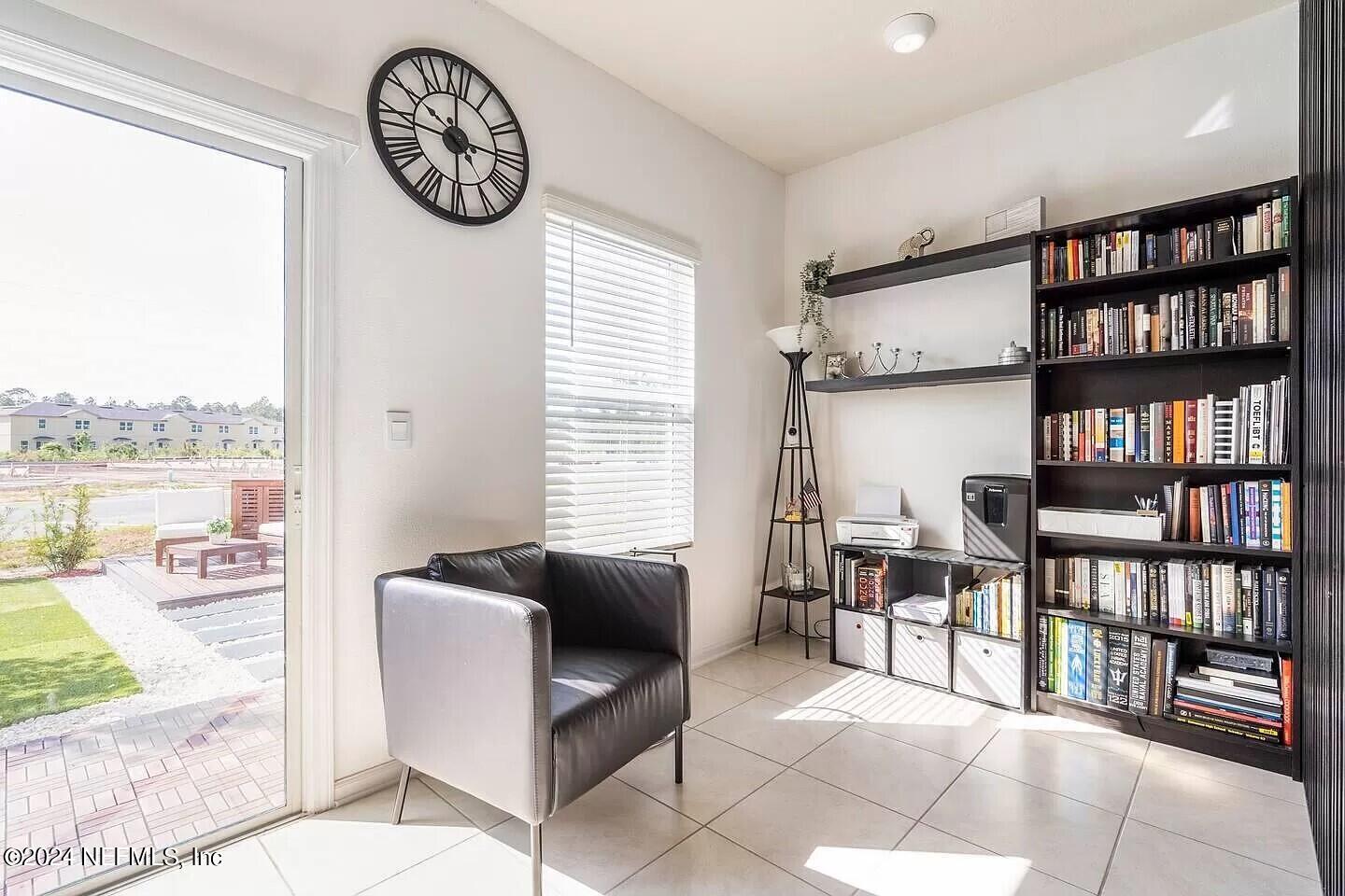 136 COASTLINE Way