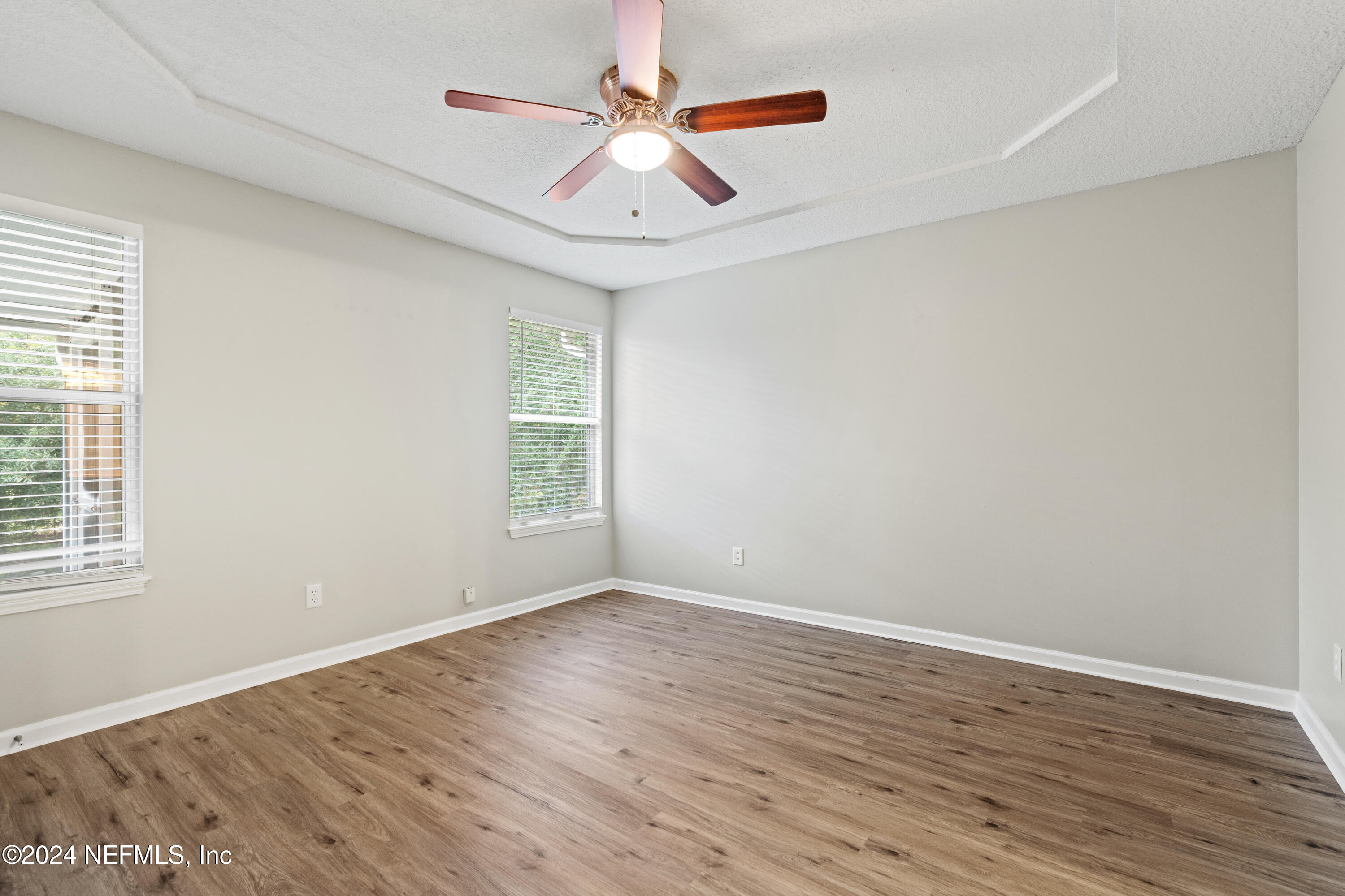 3236 DOWITCHER Lane