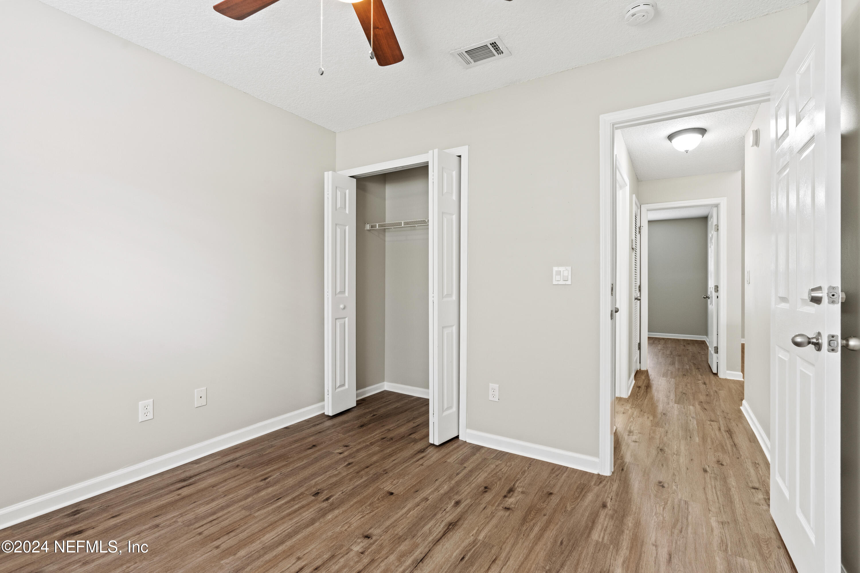 3236 DOWITCHER Lane