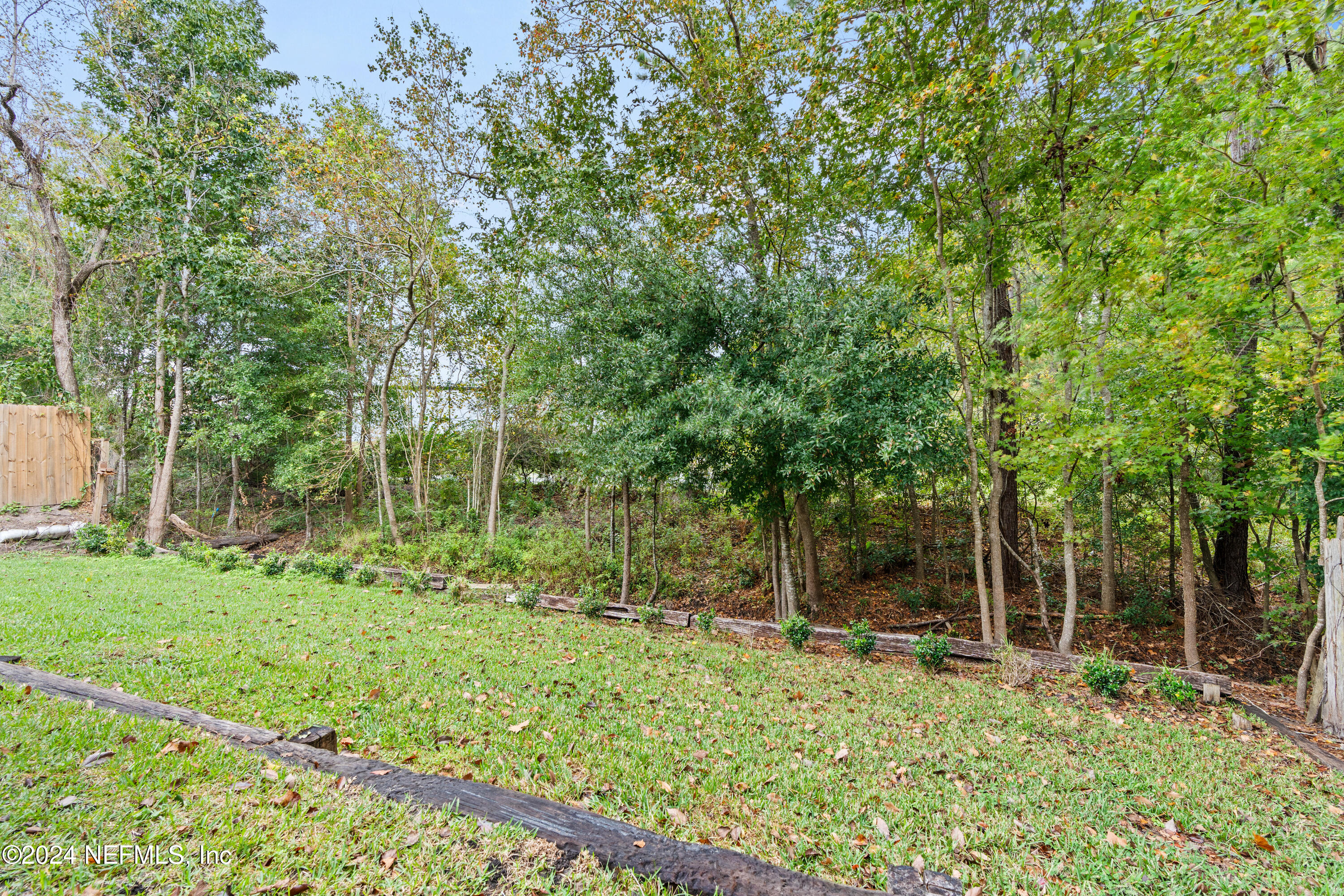 3236 DOWITCHER Lane